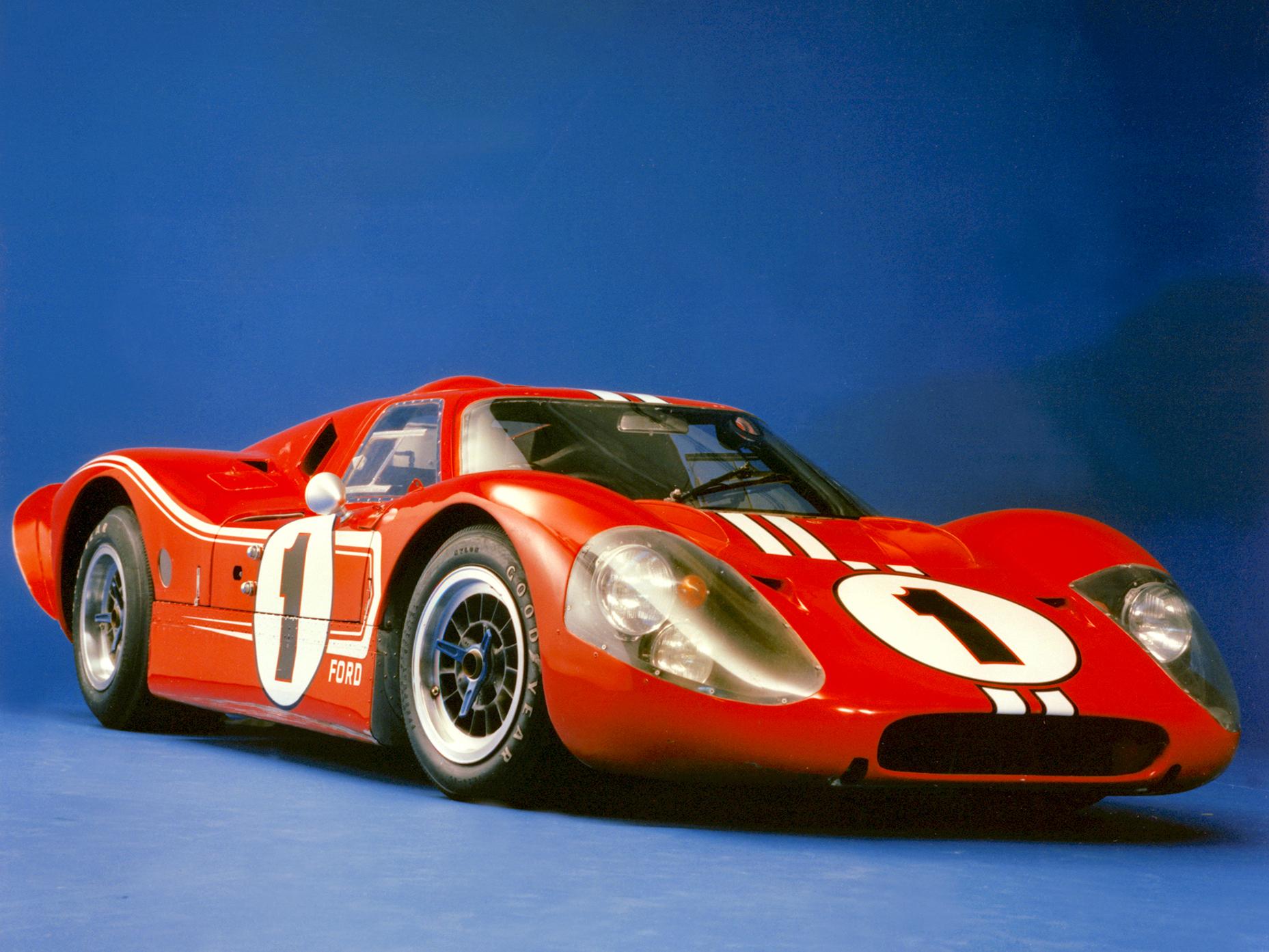 1967-Ford-GT-MkIV-neg-CN5110-008