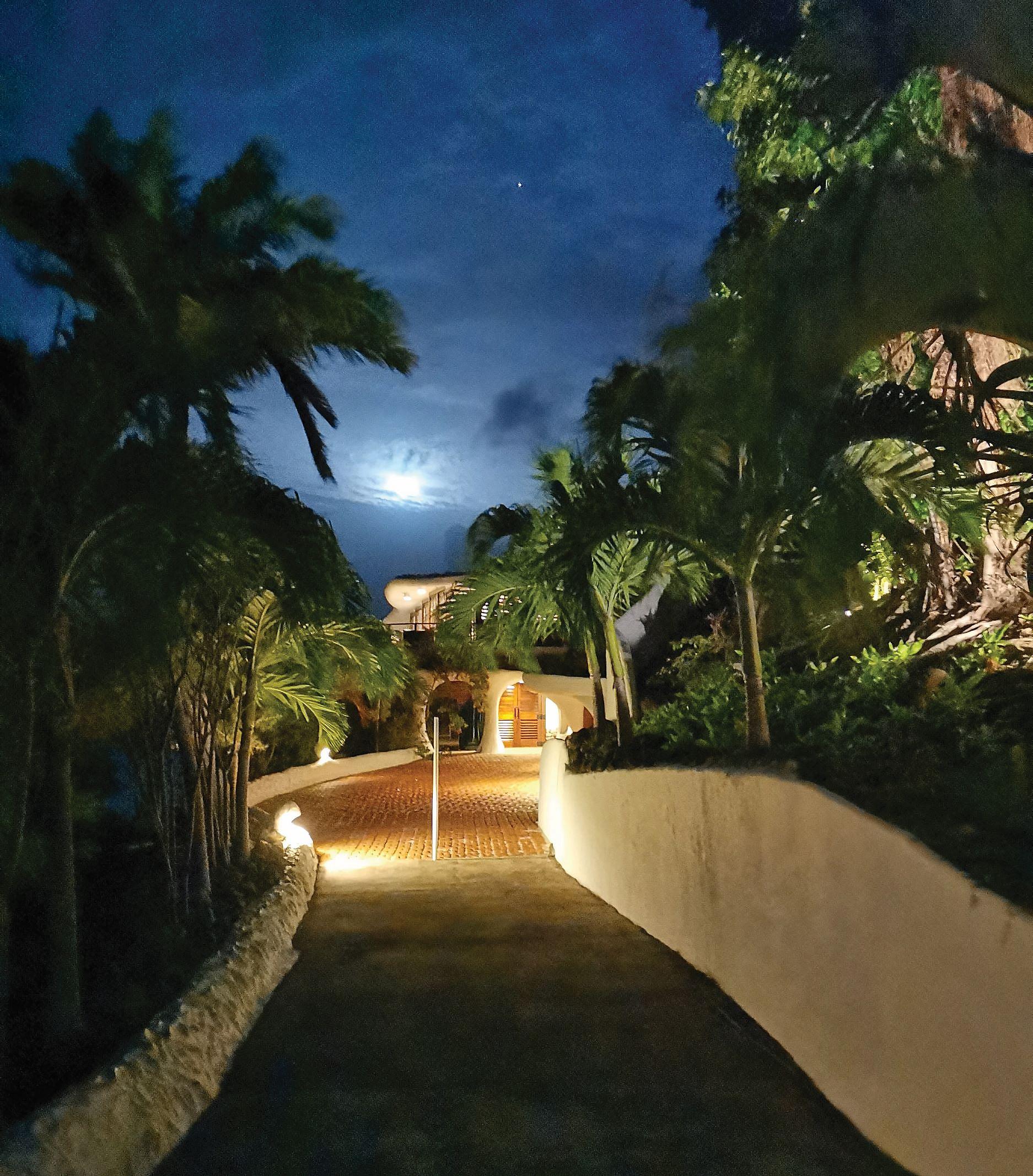 Grenada (8)