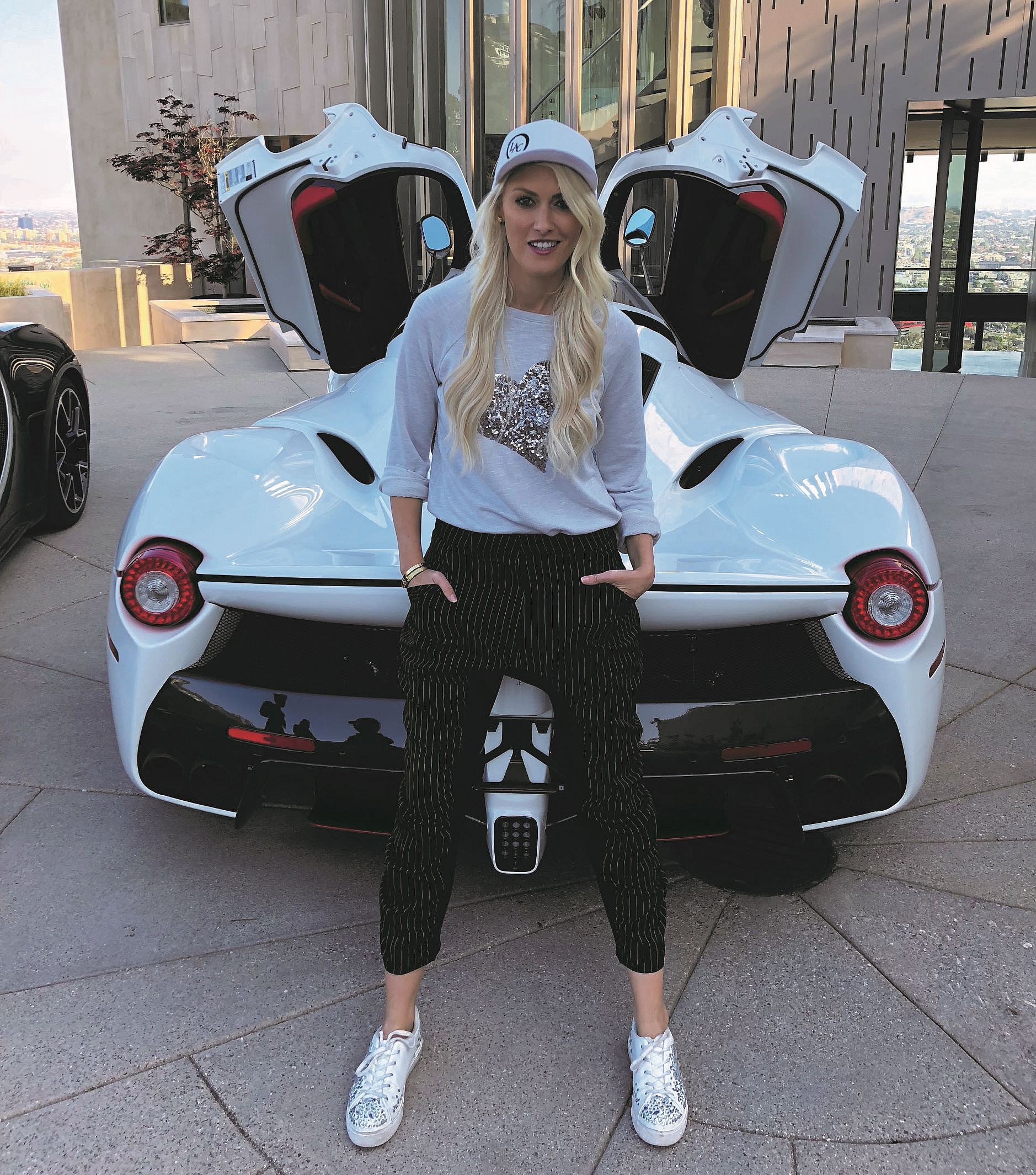 Supercar Blondie (4)