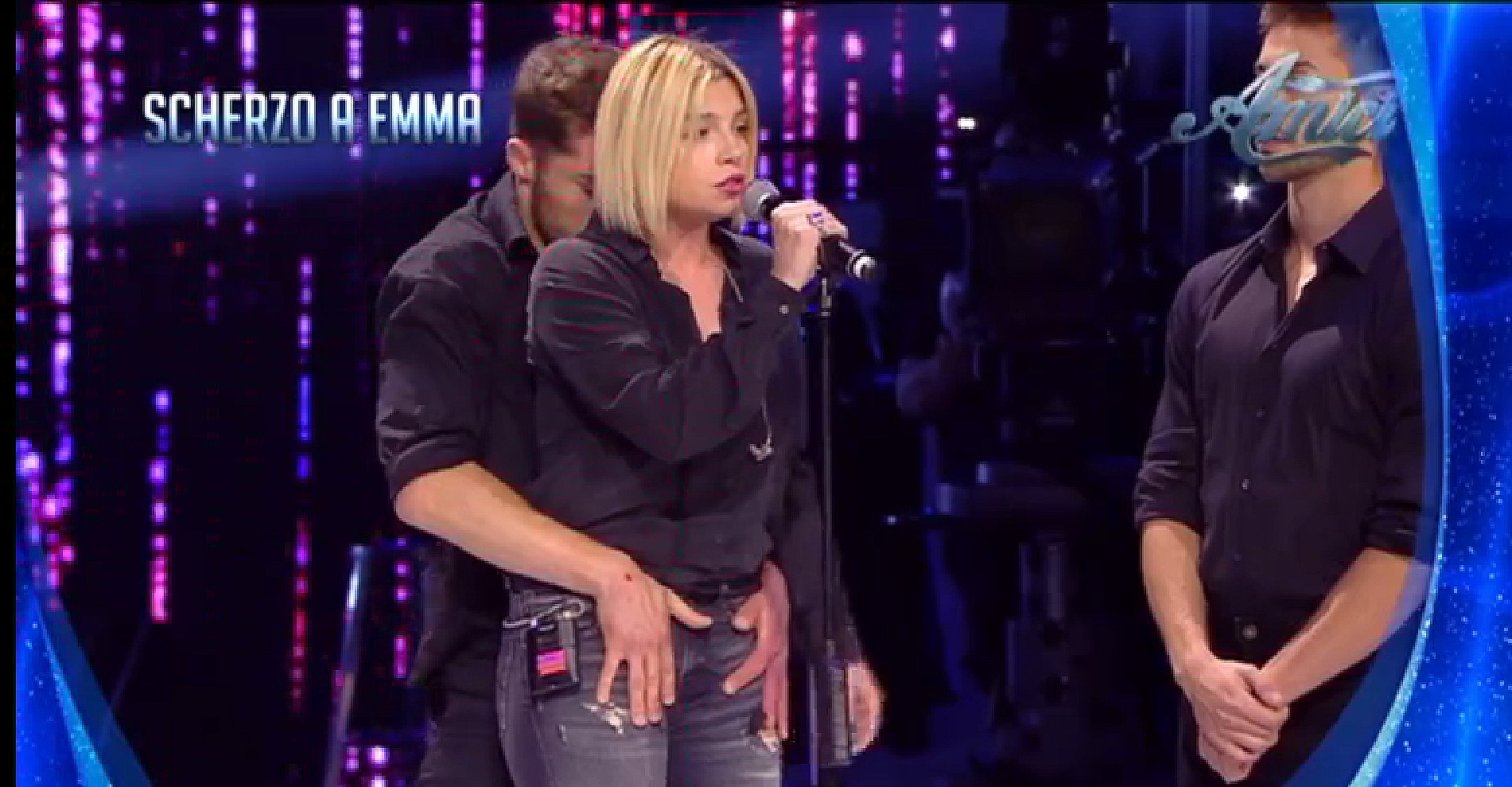 Guy Groping Girl (4)