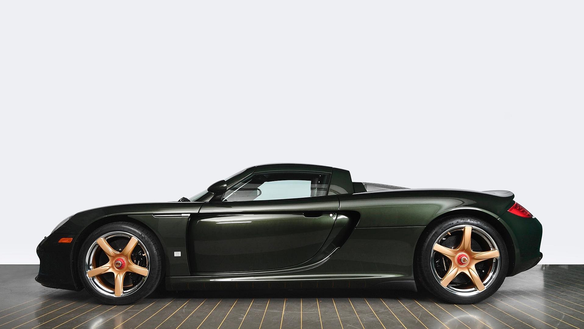 Porsche Carrera GT (2)