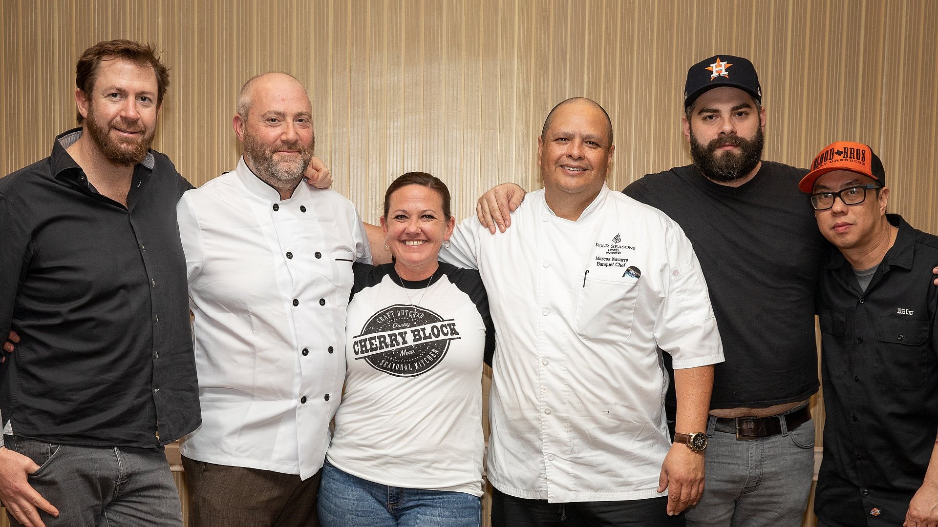 2-FIVE-COMPETING-CHEFS