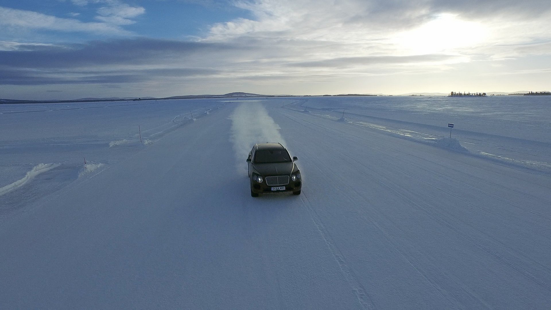 Bentayga makes Power on Ice Debut .jpg