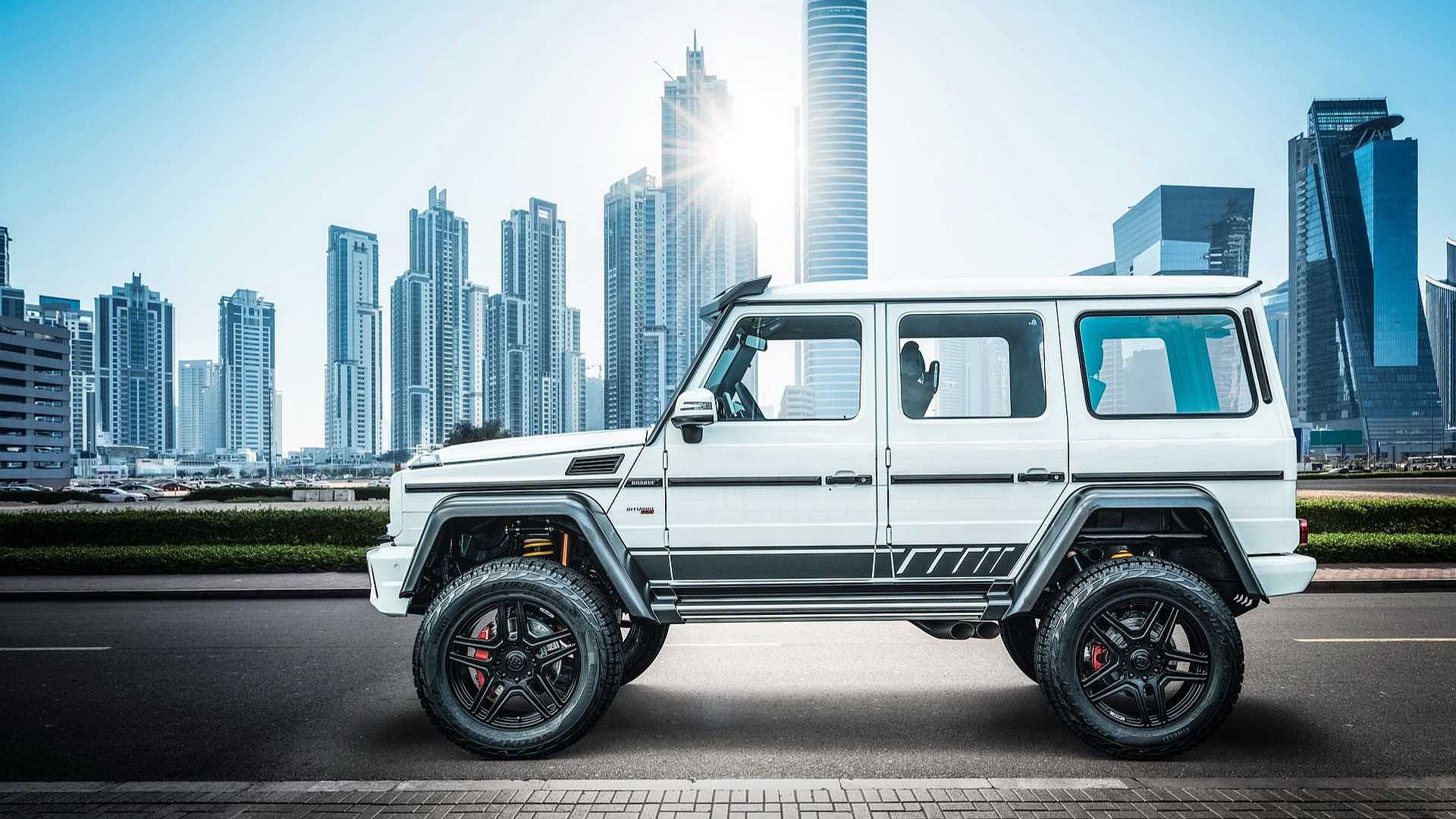 Brabus 700 (2)