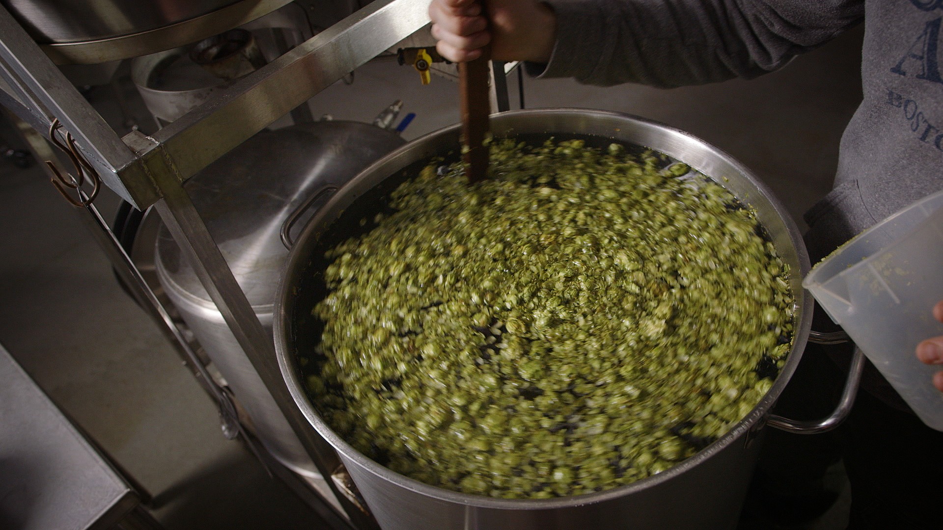 Sam_Adams_Boston_Lager_BOSI_2_Hightlight_reel.00_01_47_11.Still004