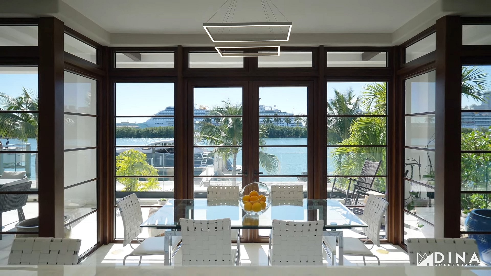 Floyd Mayweather  Miami Beach Mansion  (4)