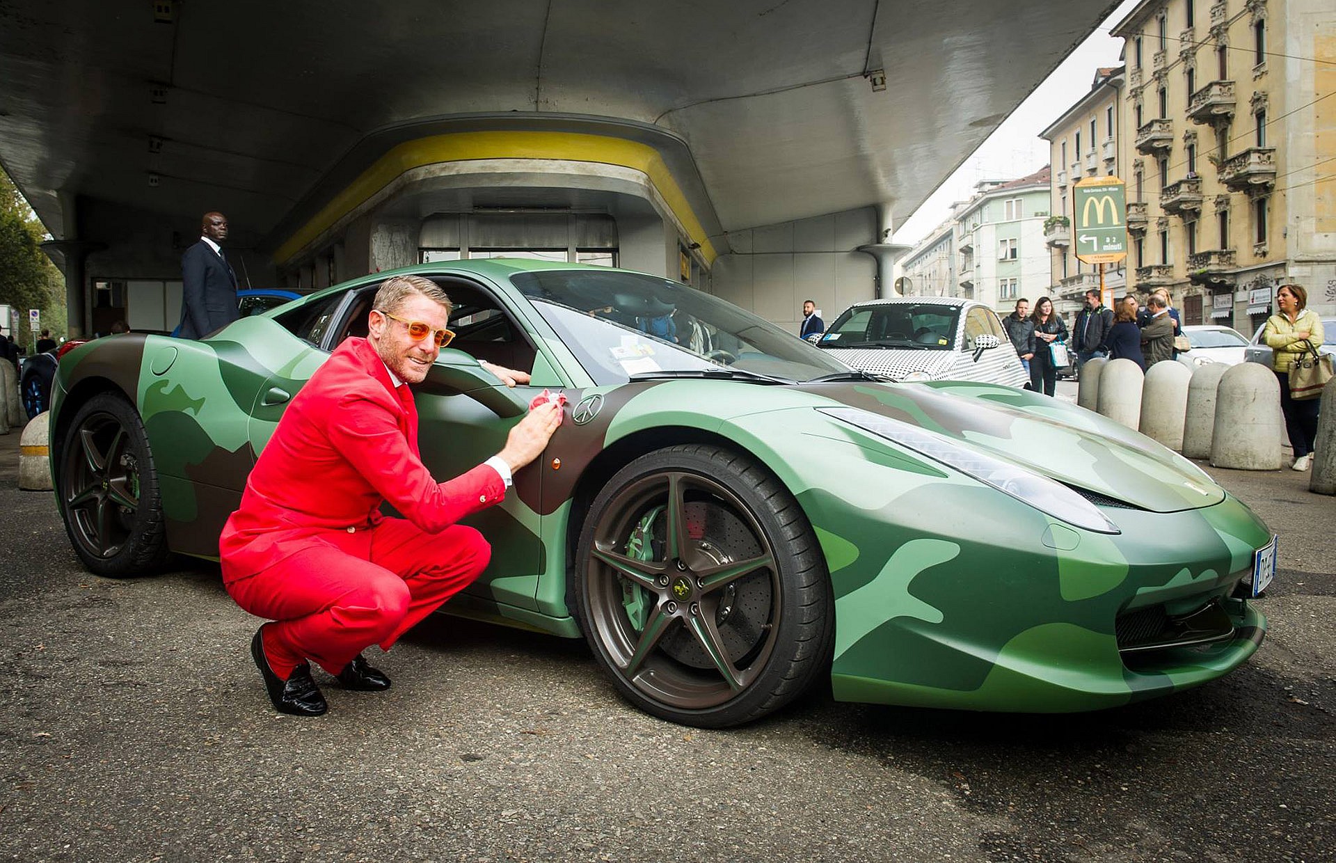 lapo-elkann-at-garage-italia-customs_100530526_h.jpg