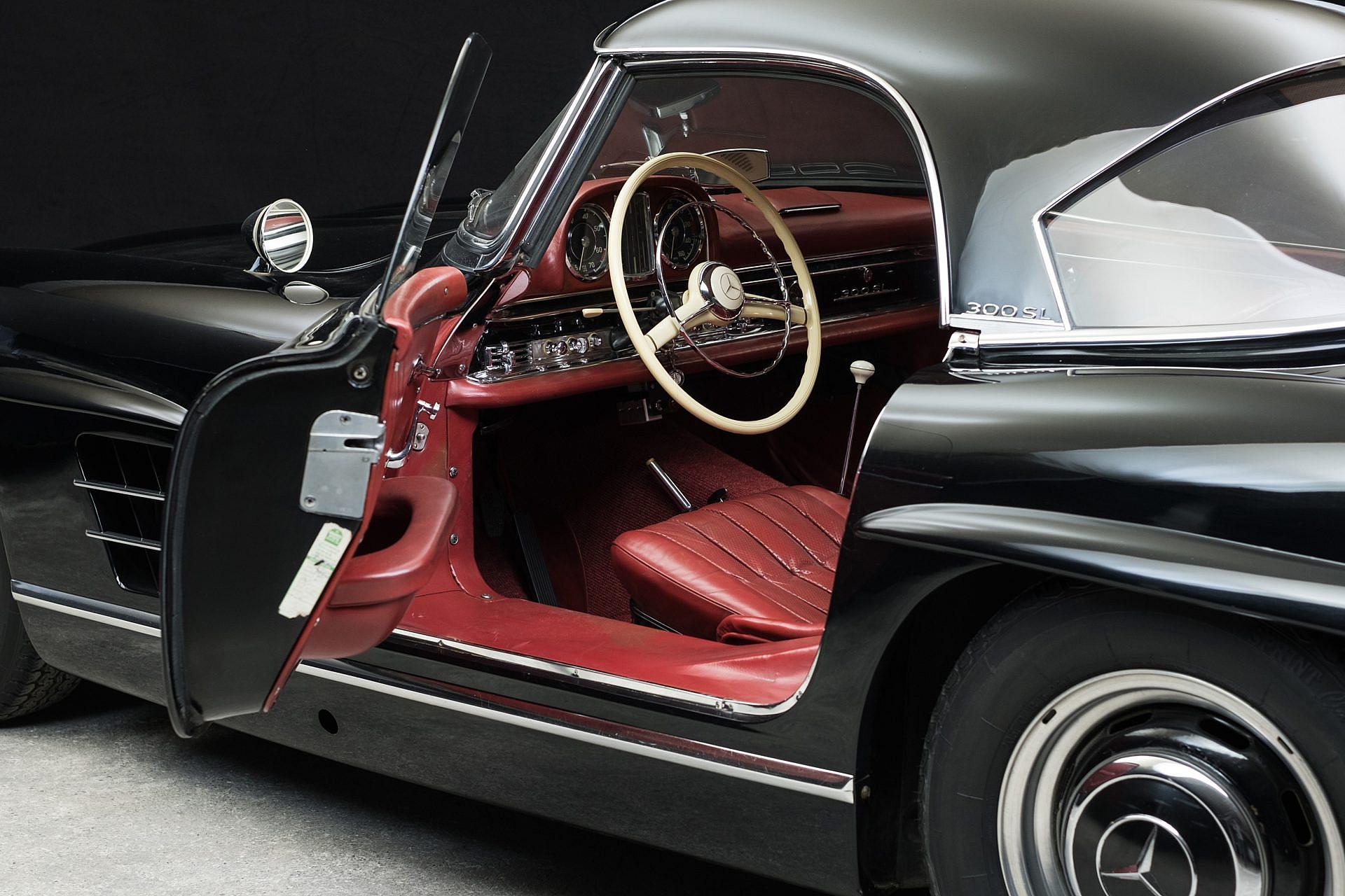 1963 Mercedes-Benz 300 SL Roadster (7)