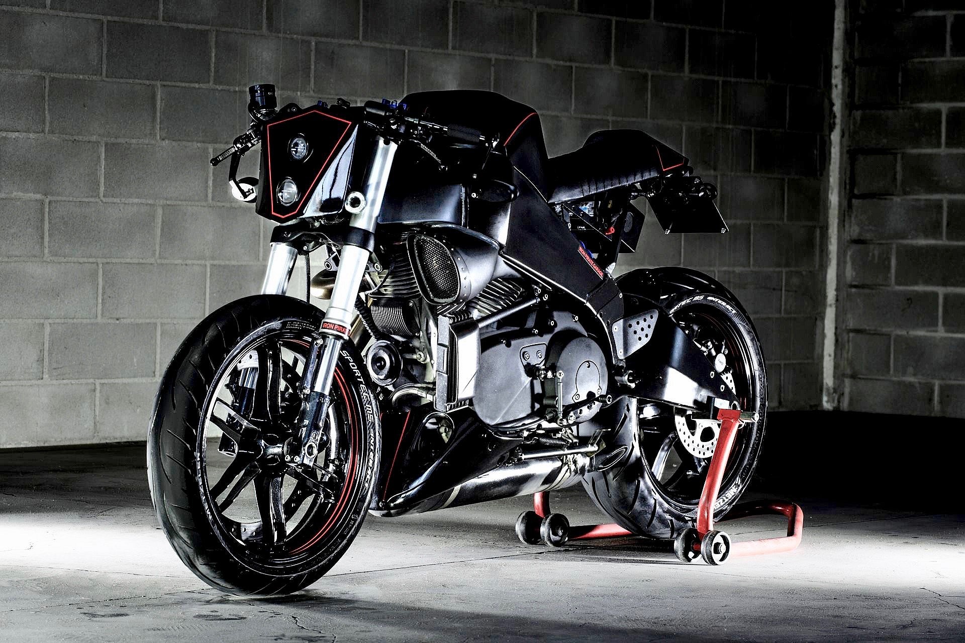 Iron Pirate Buell 2.jpg