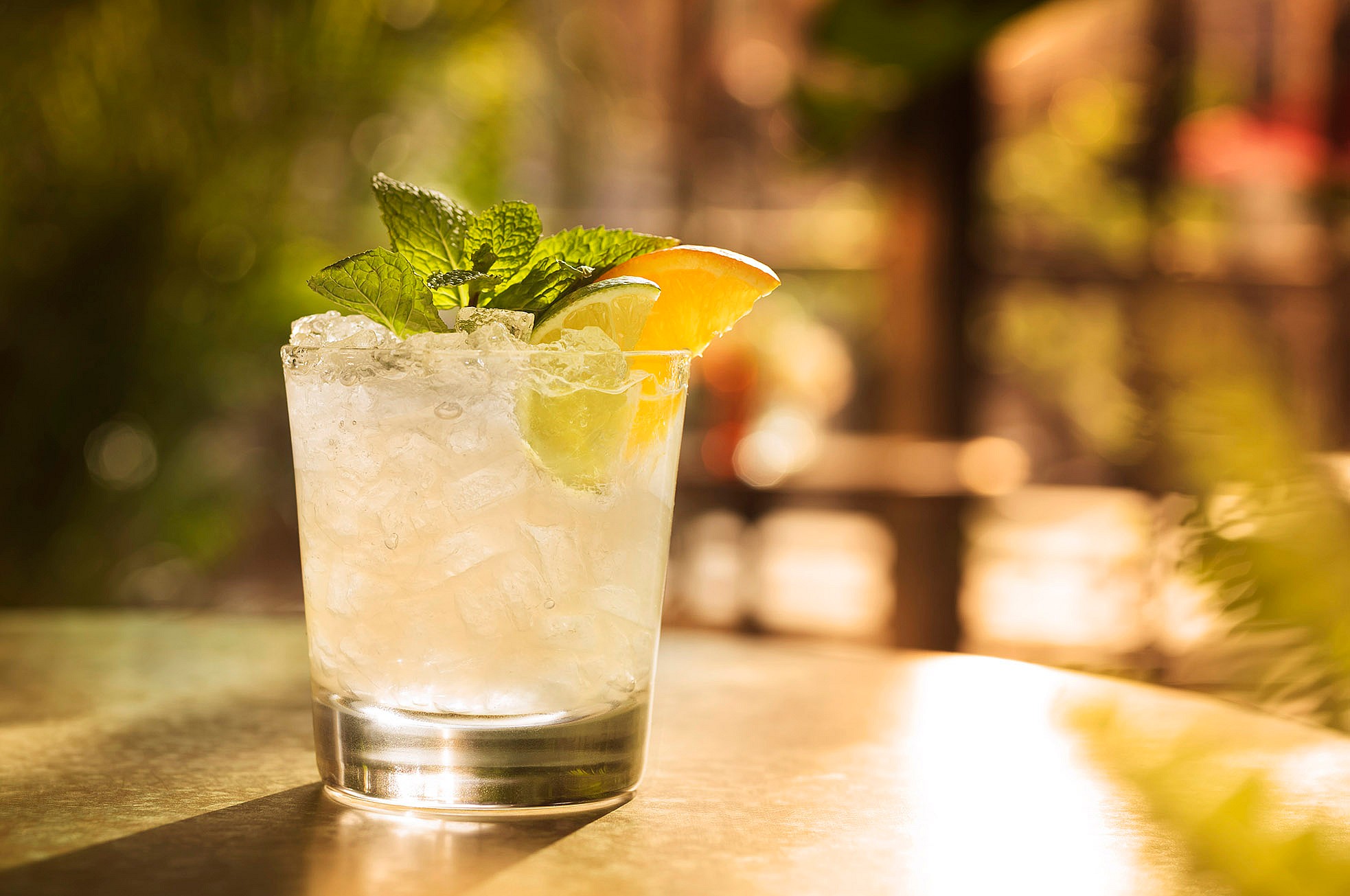 Tiki Bars and Tropical Cocktails (5)