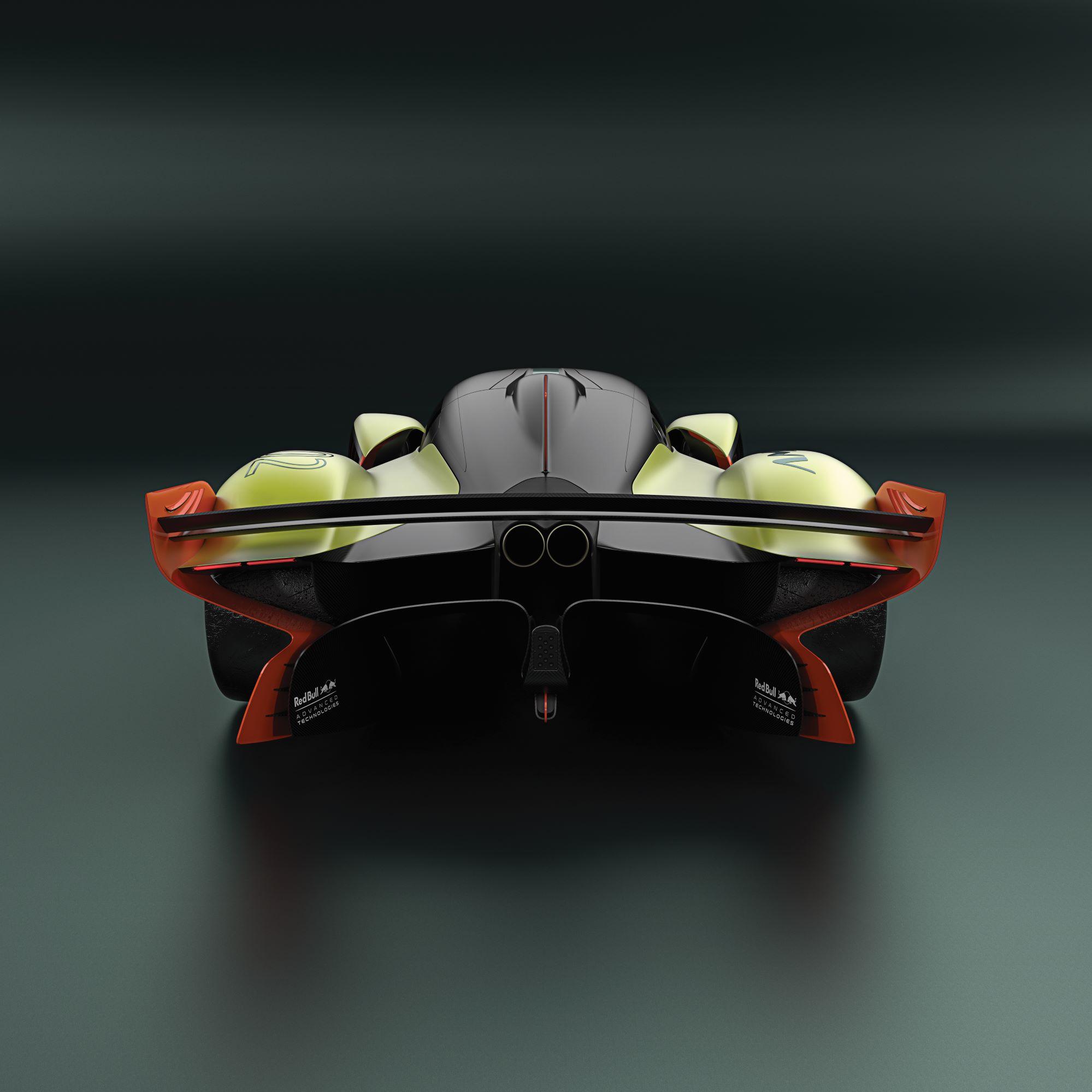 0219-MX_ASTON MARTIN.01