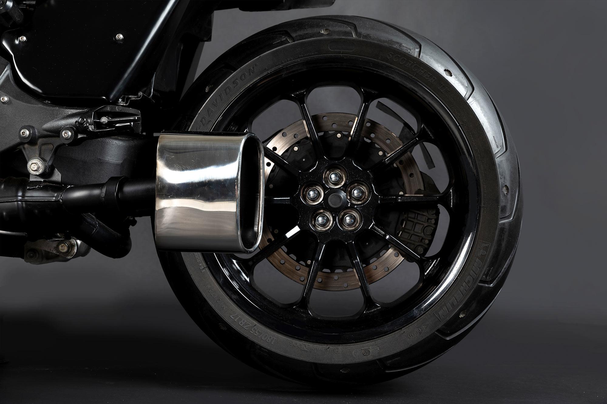 Honda Valkyrie Streetfighter (1)