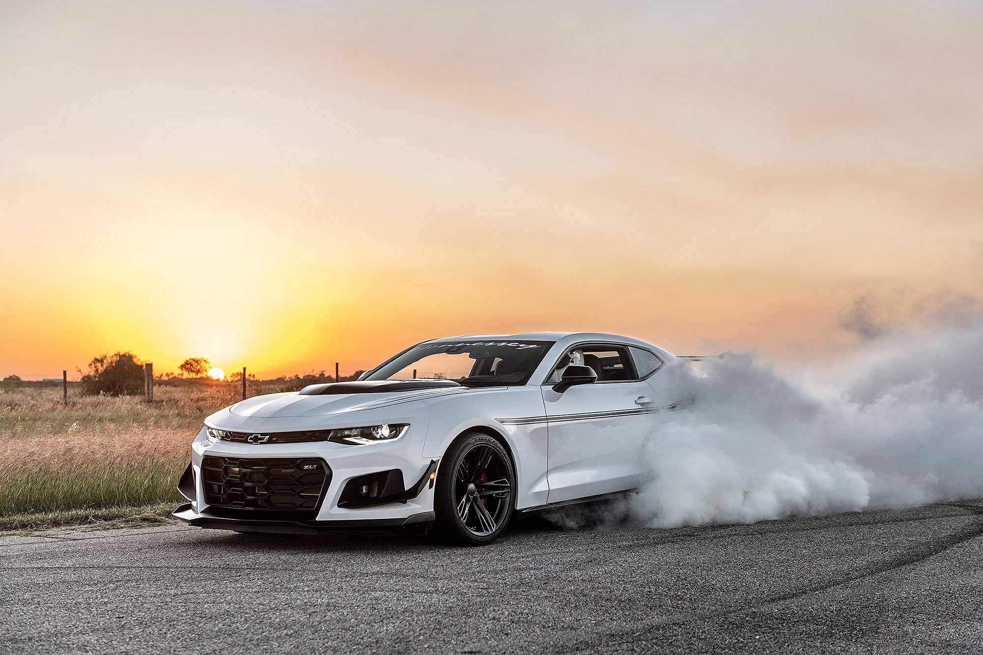 Hennessey Performance Ressurection Camaro ZL1 1LE (2)