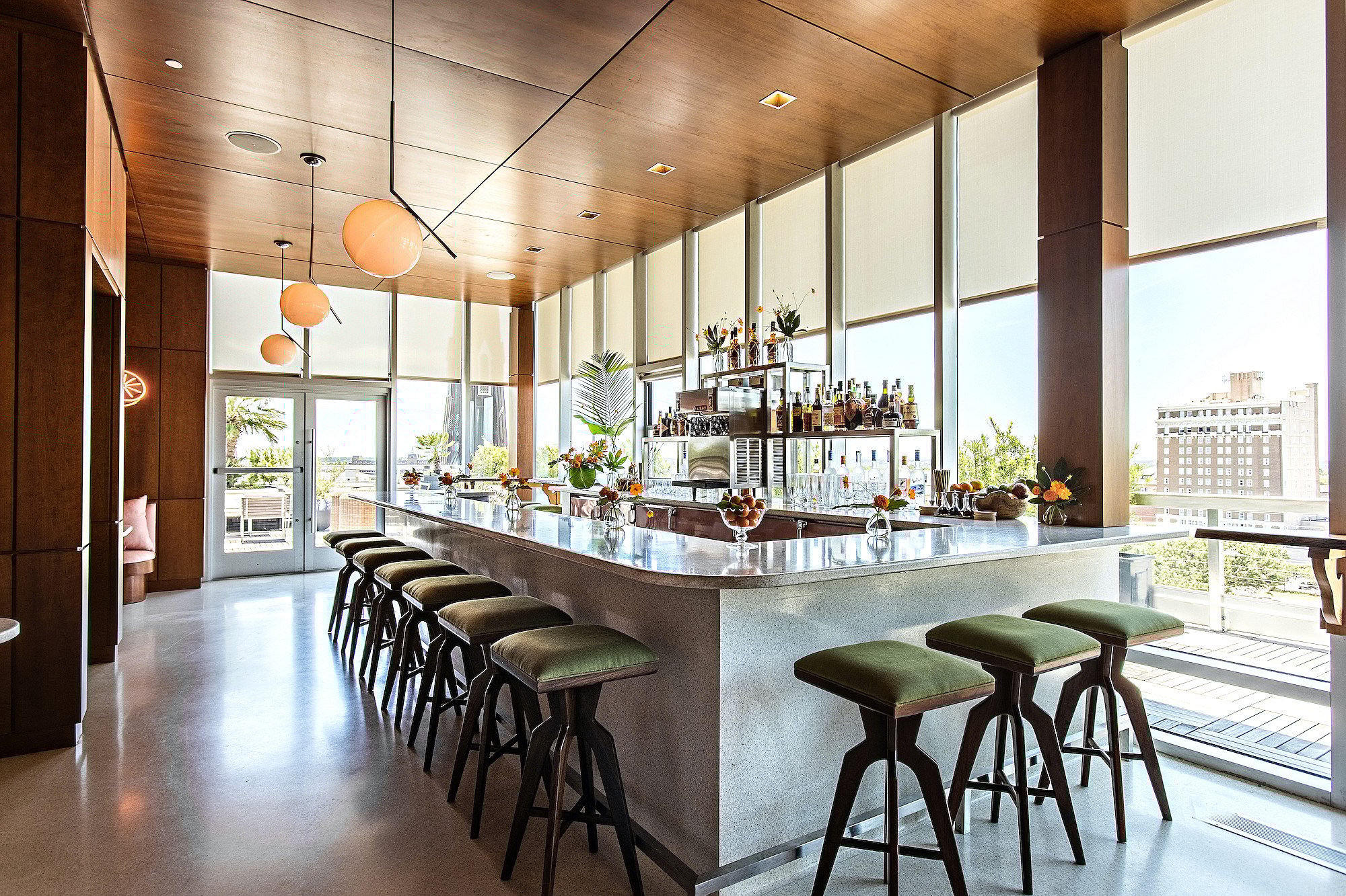 TheCitrusClub_TheDewberry_Interior_ExploreCharleston3