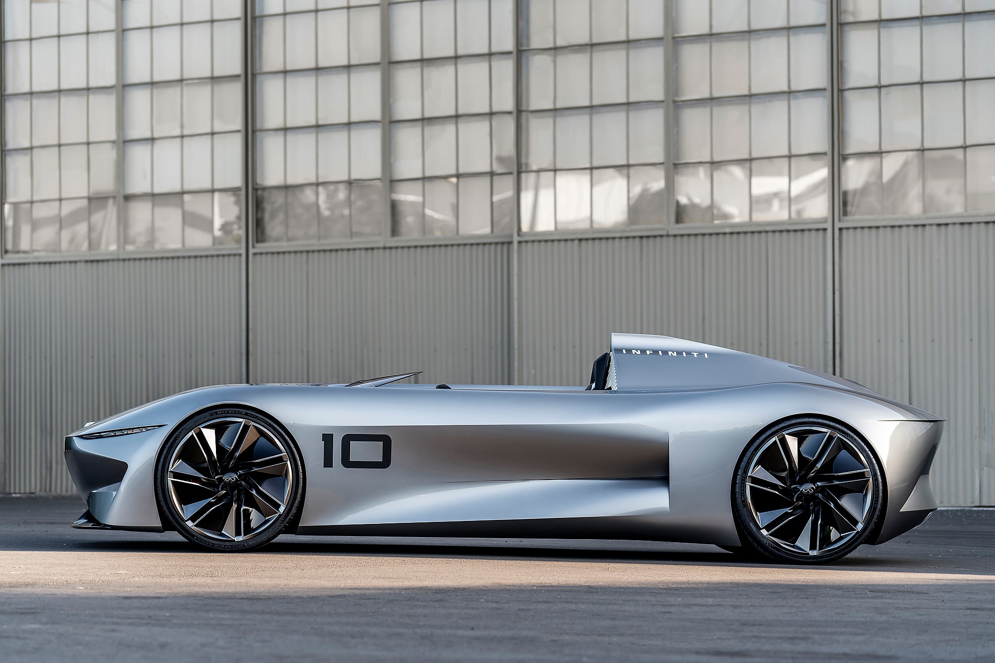 INFINITI-Prototype10-2K-003