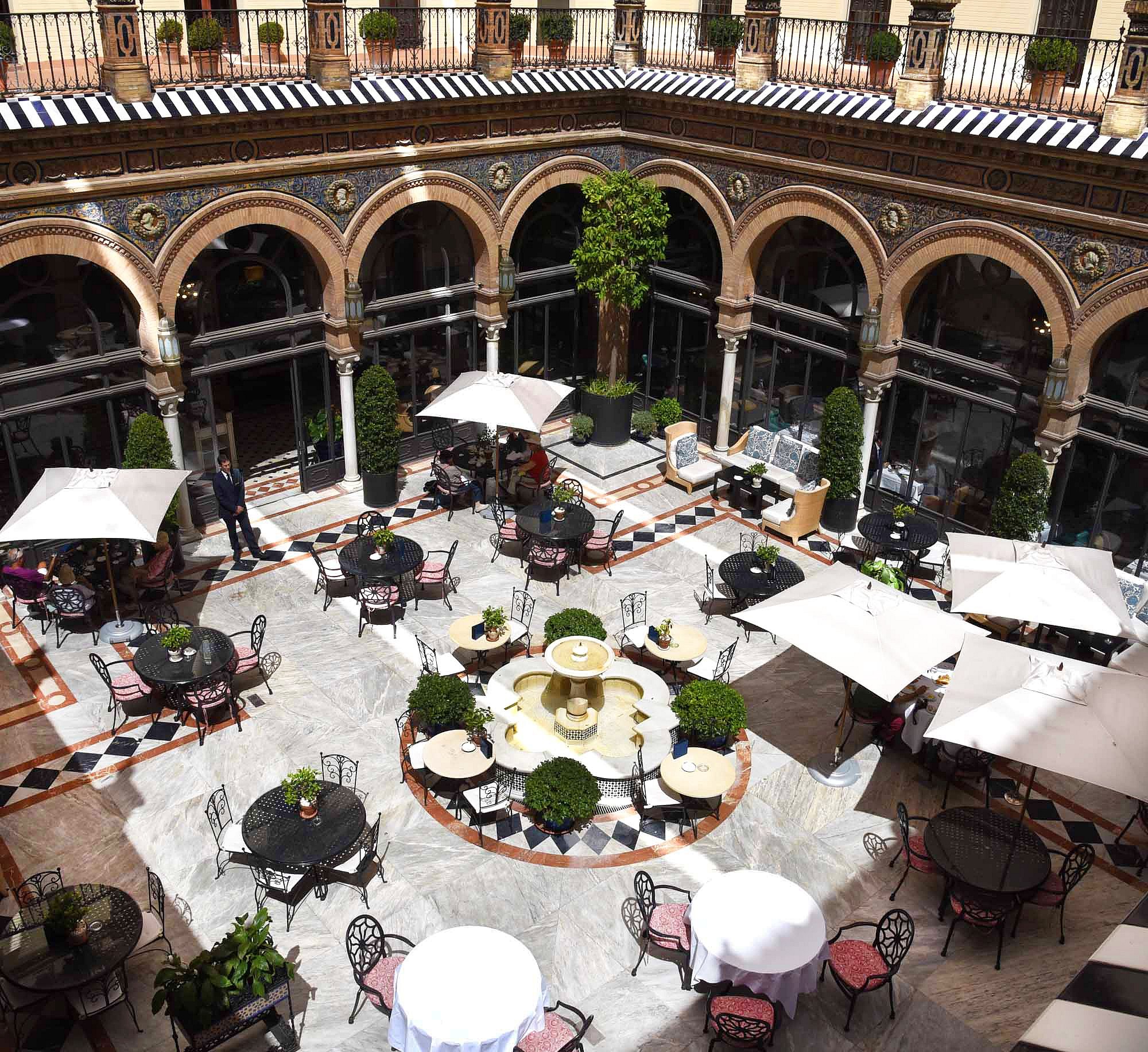 Spain_Seville_Courtyard restaurant with arches_BKT_0519.jpg