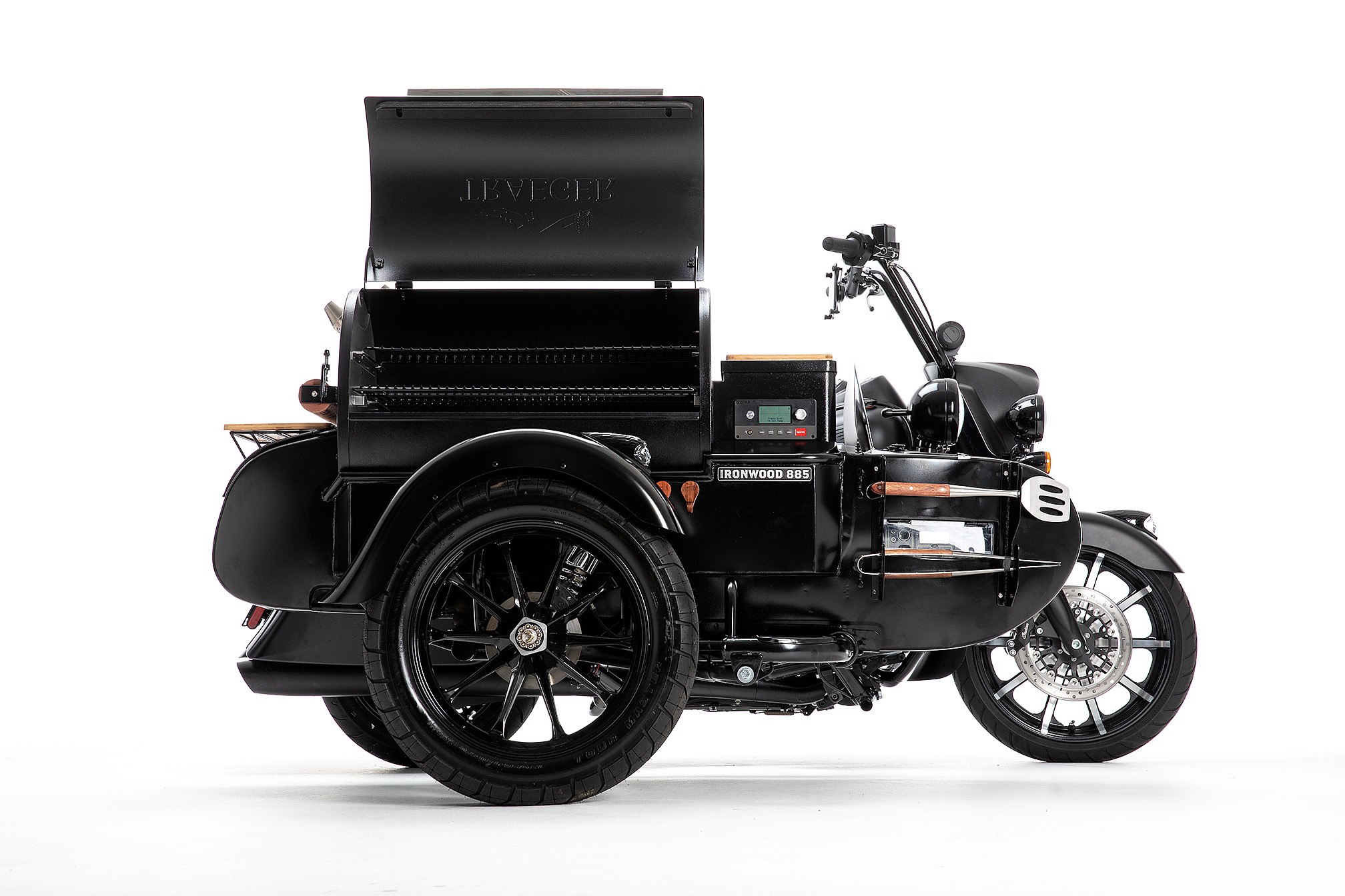 Indian x Traeger  (4)