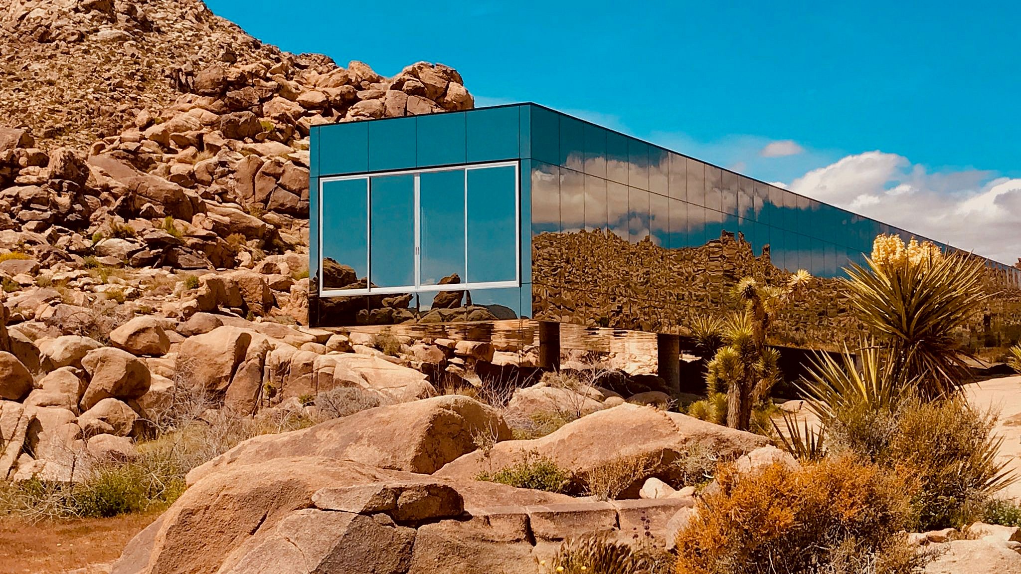 Invisible House (1)