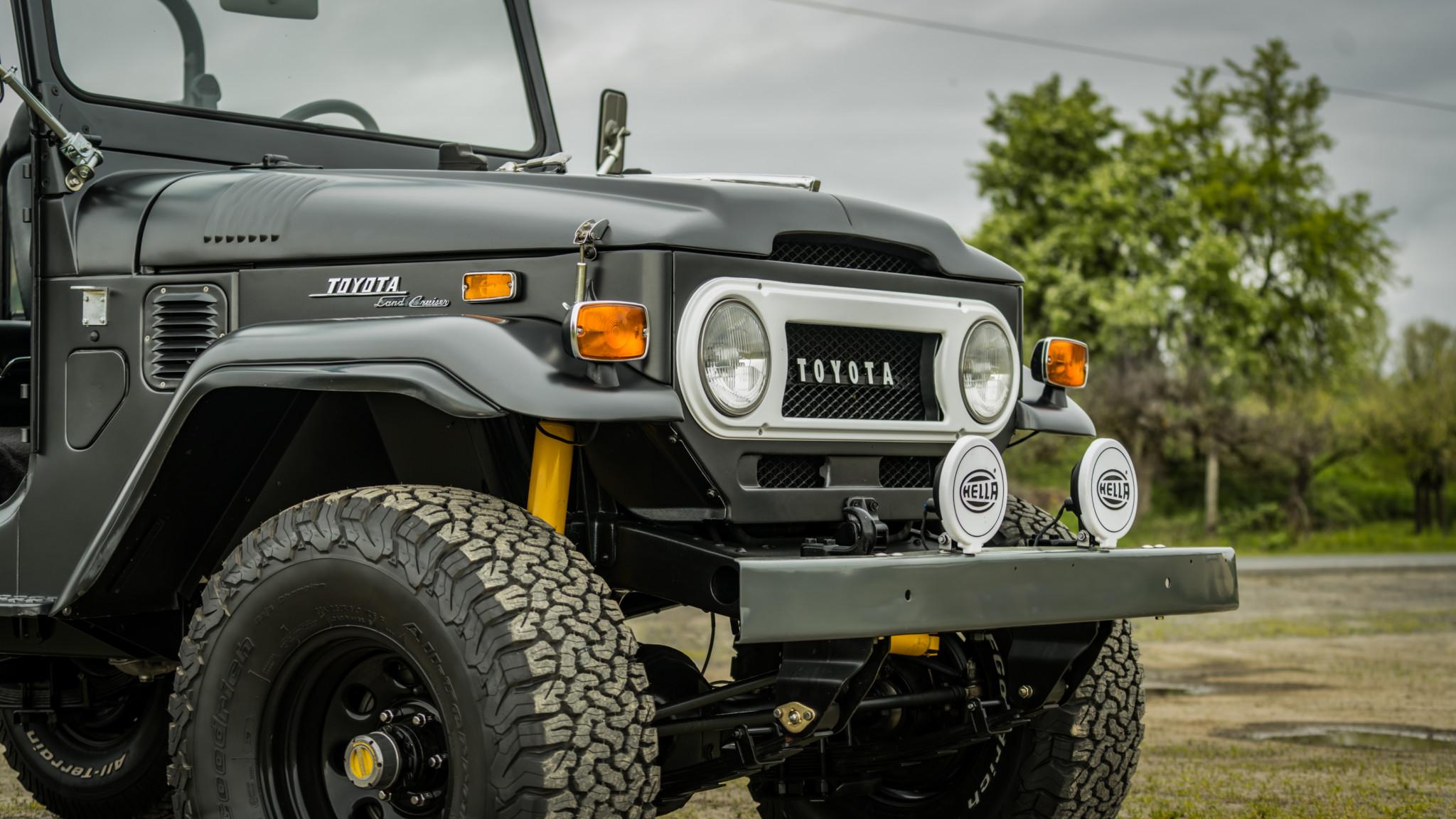 1971 Toyota Land Cruiser FJ40 (2)