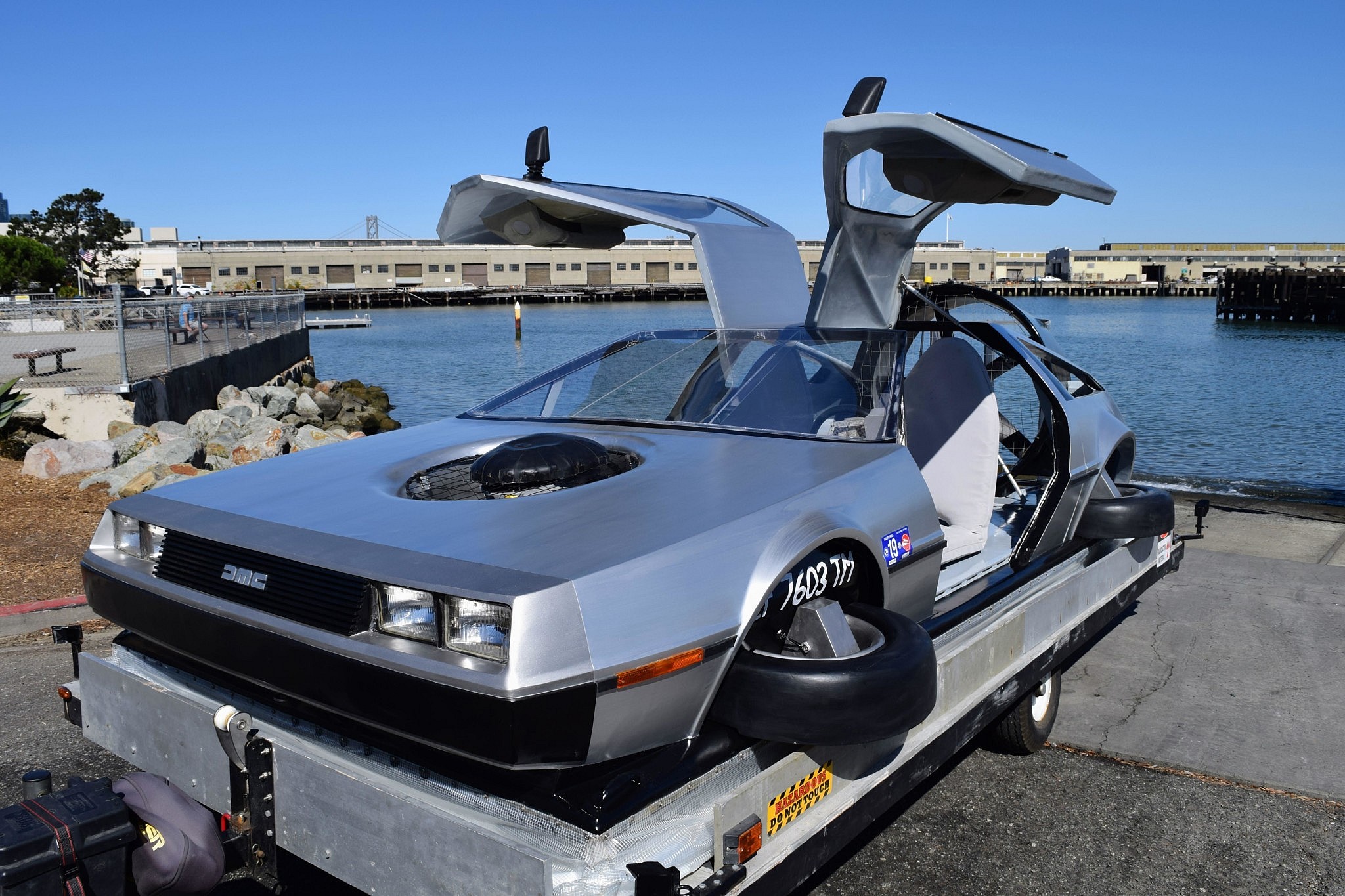 DeLorean Hovercraft (10)