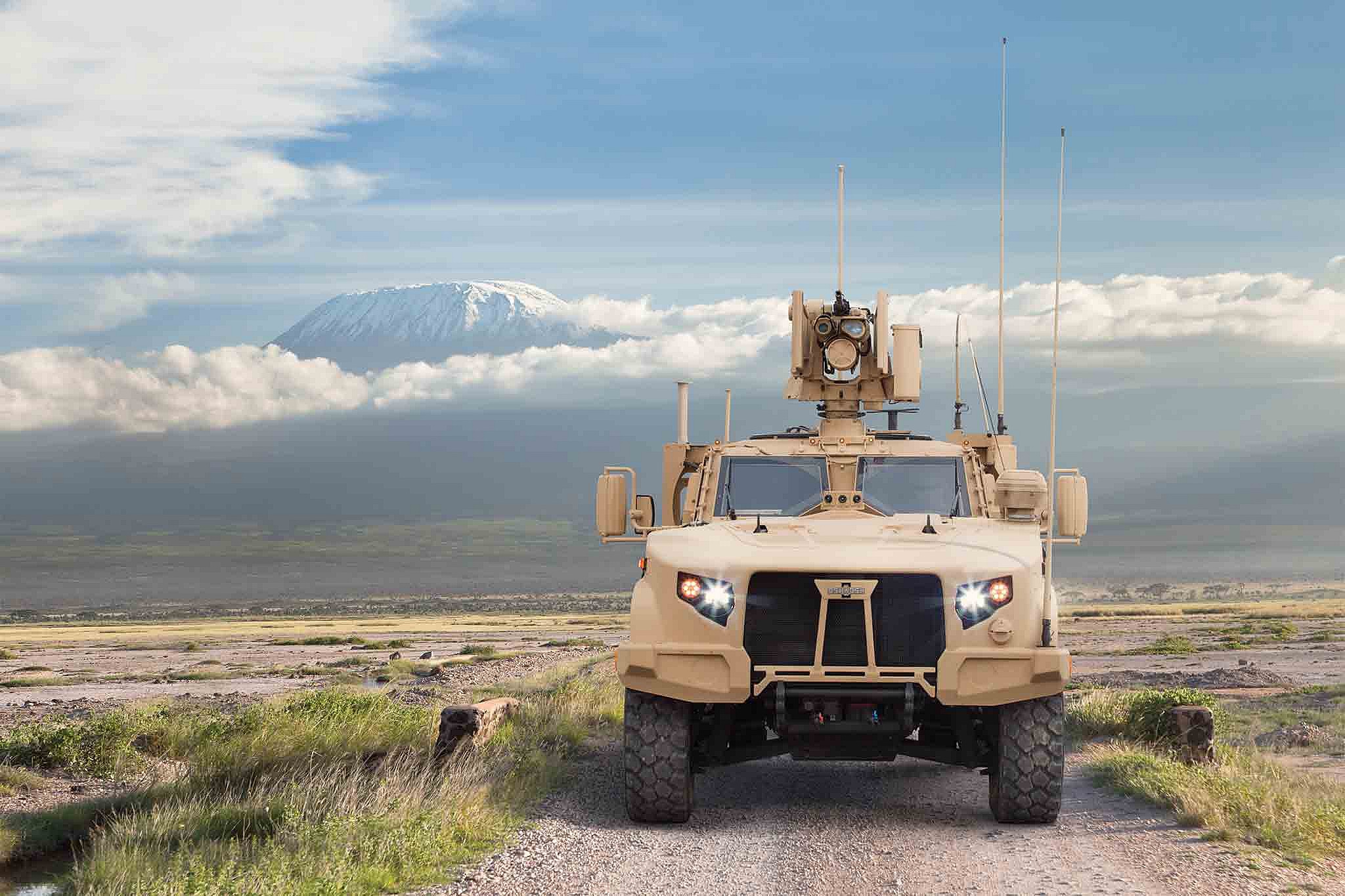 Oshkosh-JLTV-front-view-02