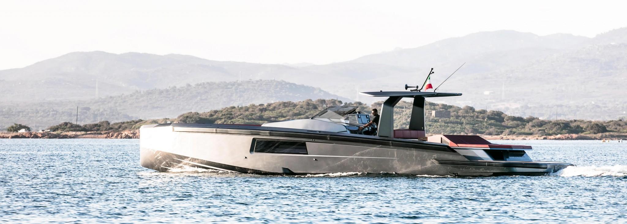 Maori yacht