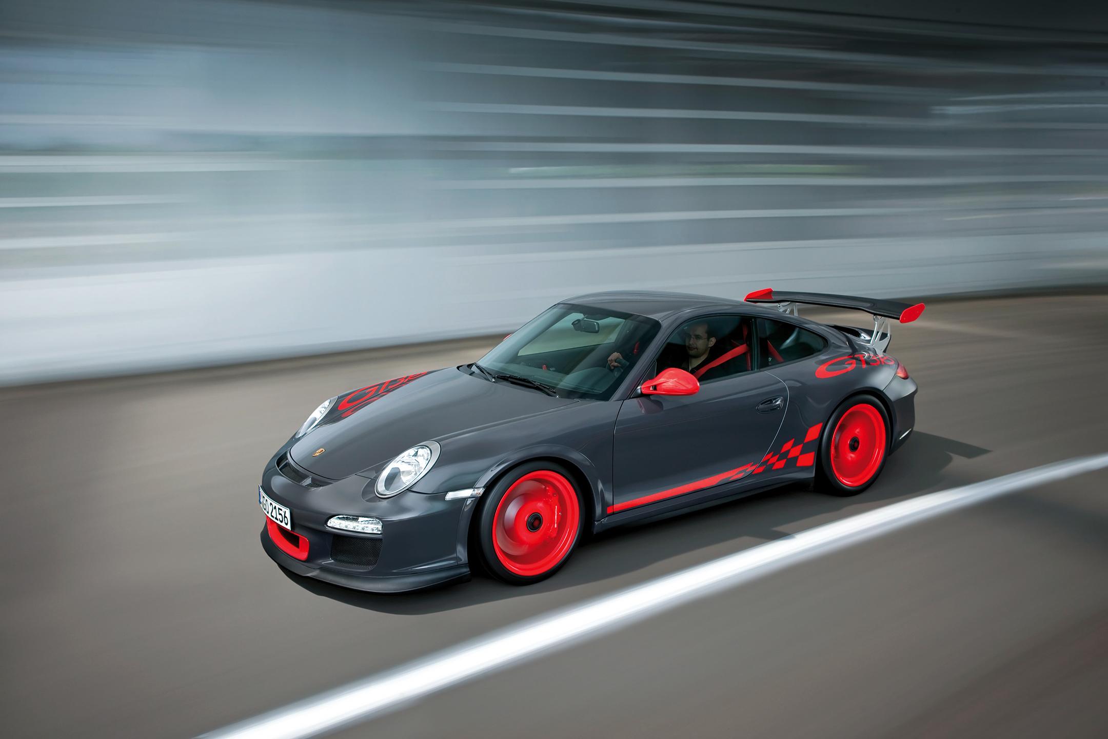 2010 Porsche GT3 Courtesy of Porsche.jpg