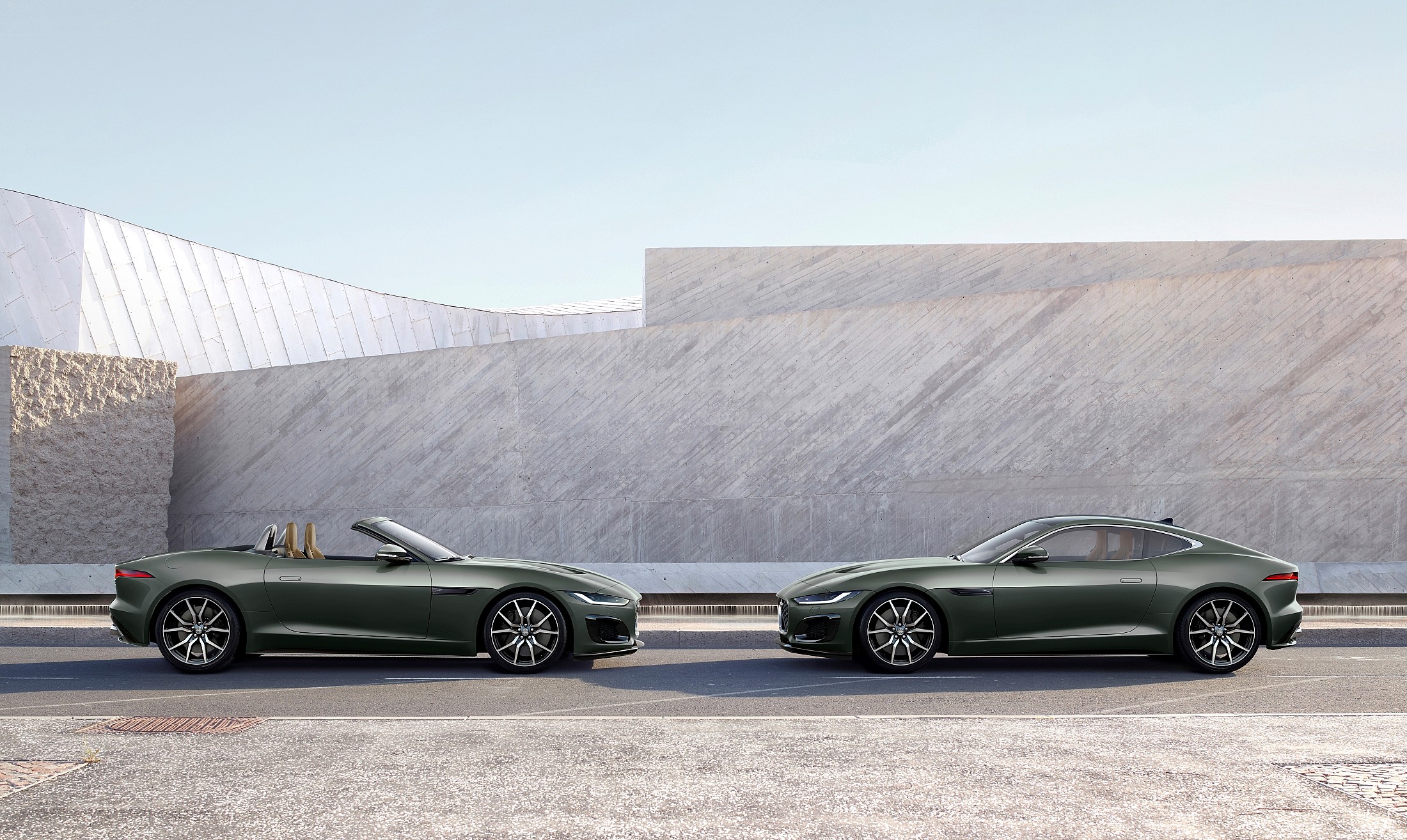 Jaguar F-TYPE Heritage 60 Edition_Coupe & Convertible_Profile_small