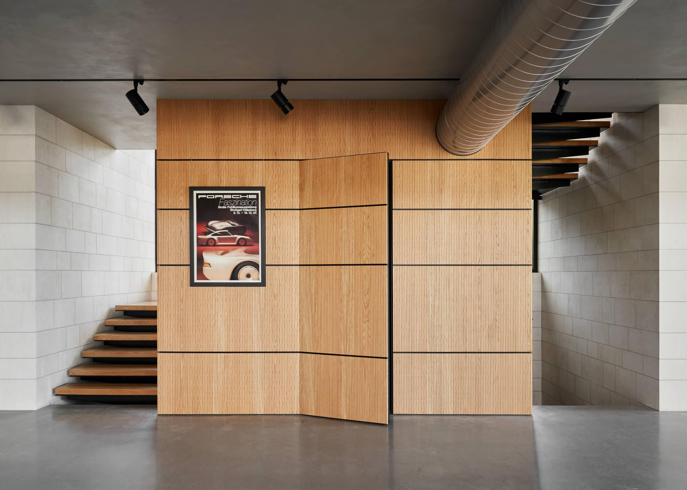 Ferris Bueller Garage (1)