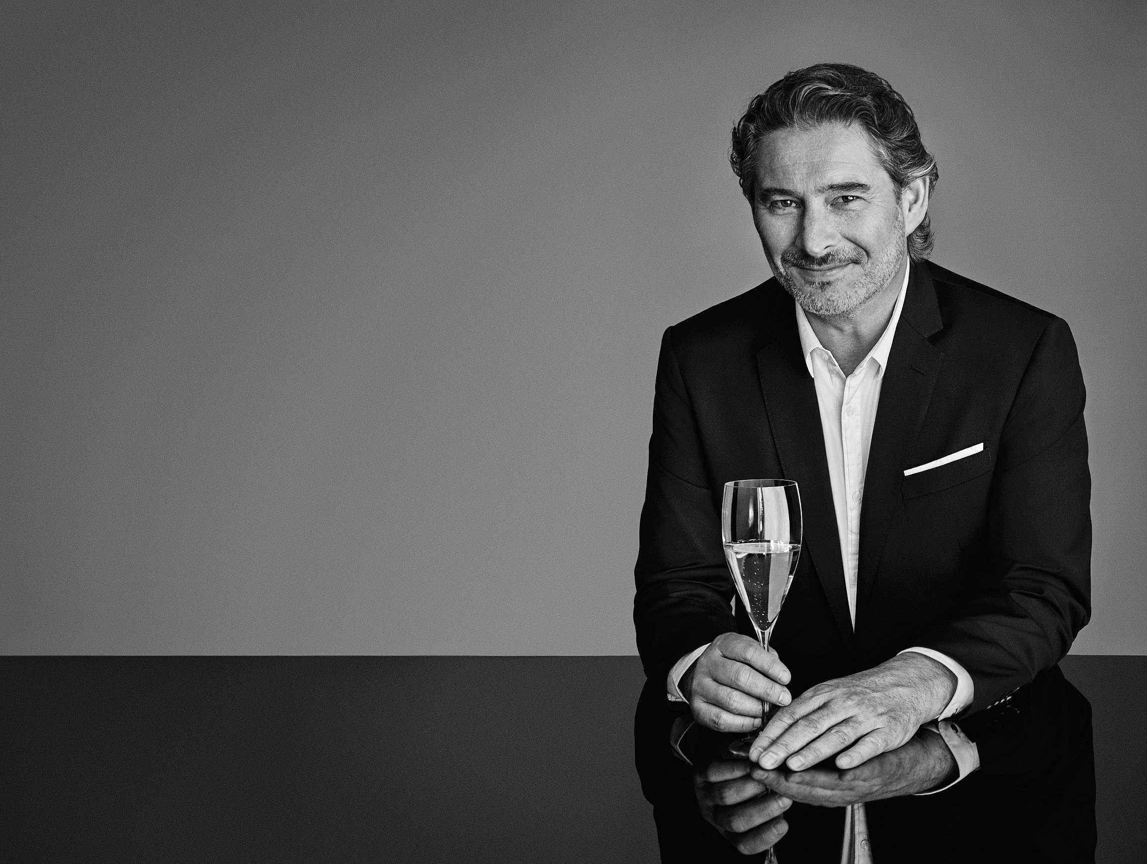 Moe╠êt & Chandon Chef de Cave Benoit Gouez with flute_ph. Giampaolo Sgura