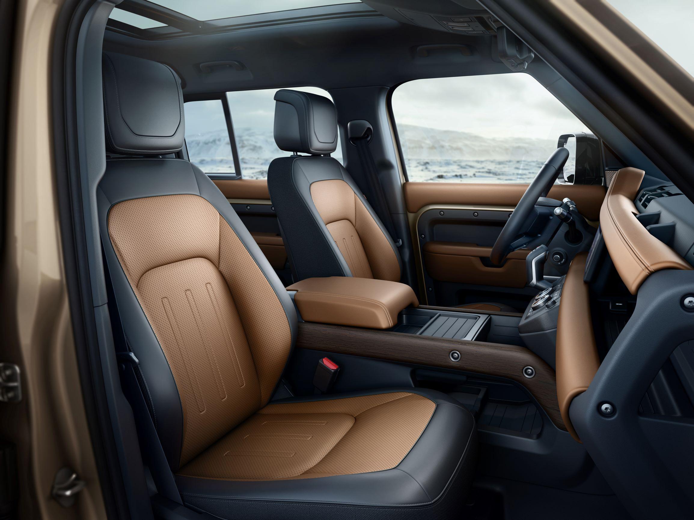 2020 Land Rover Defender (2)