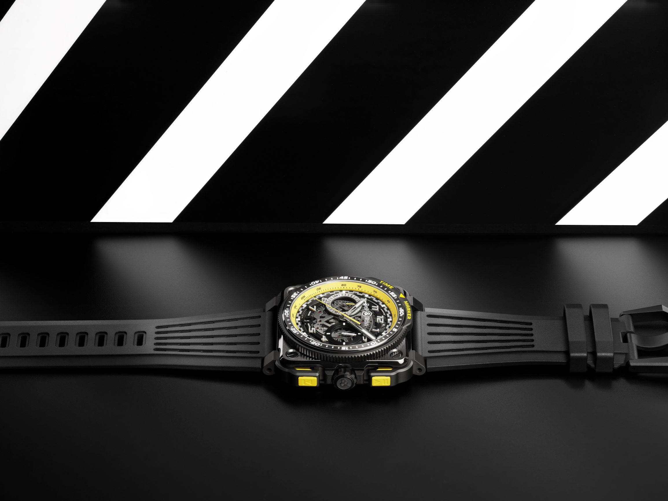 Bell & Ross BR R.S. 20 (2)