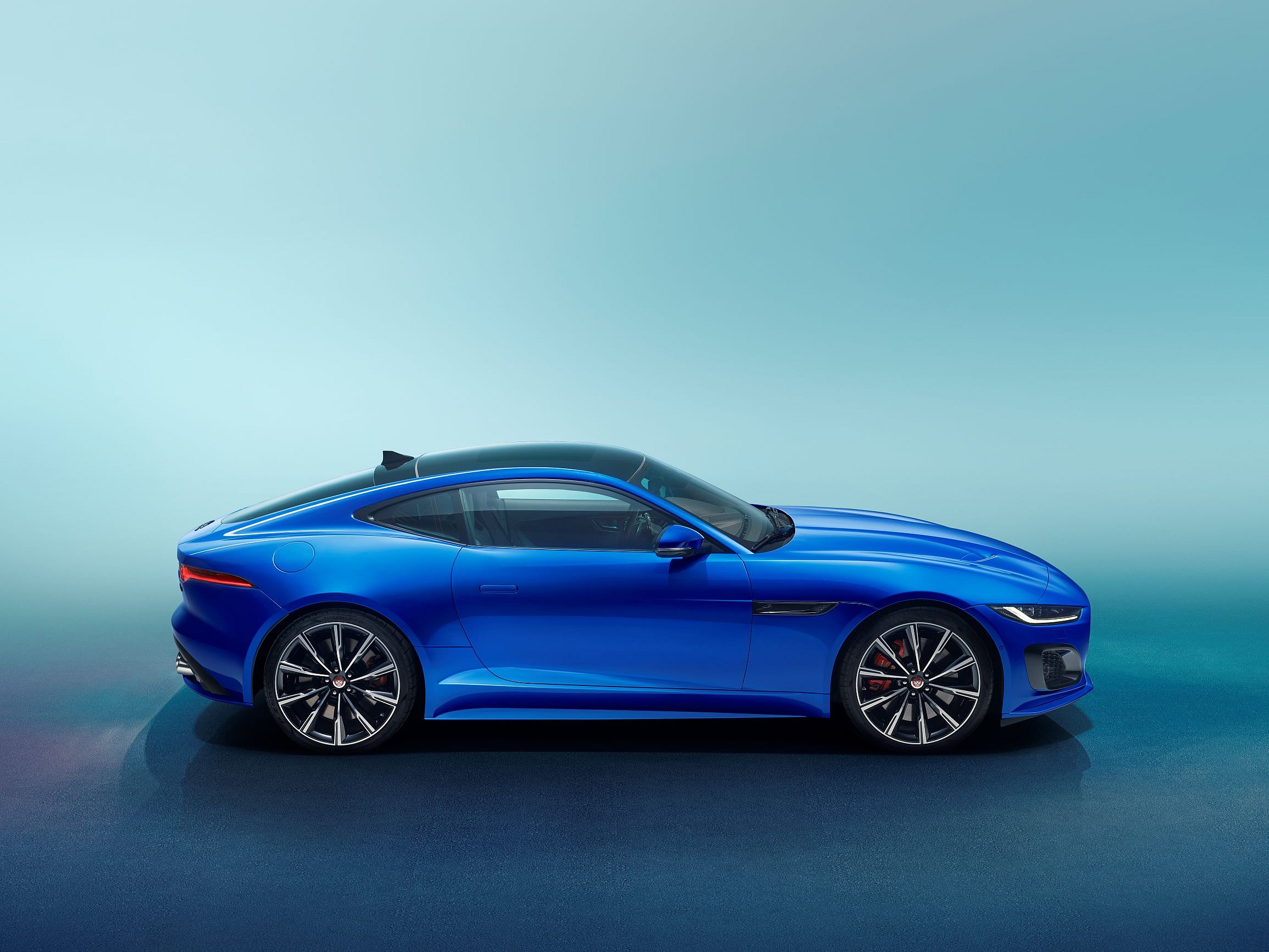 2021 Jaguar F-Type (3)