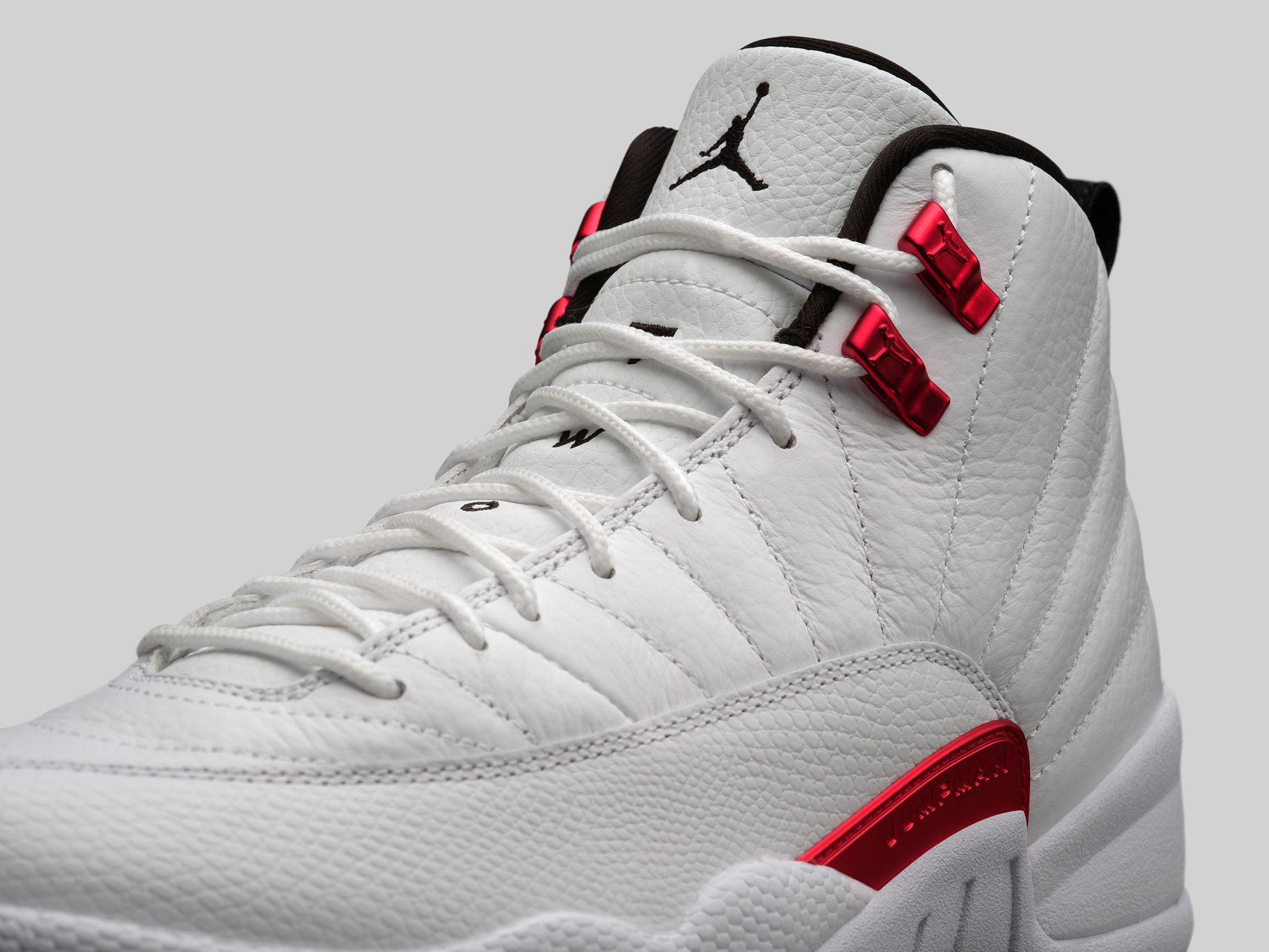 Air Jordan XII Retro