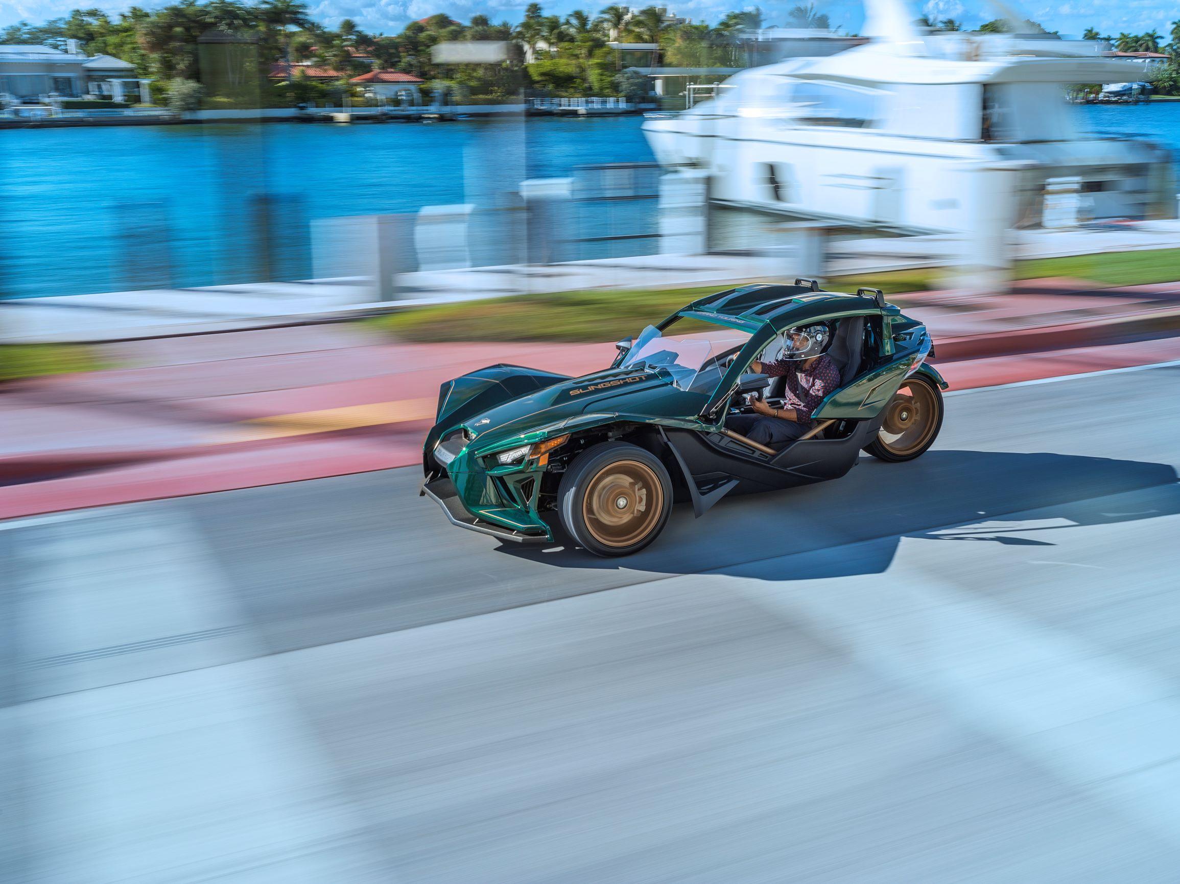 2020 Polaris Slingshot Grand Tour LE (2)