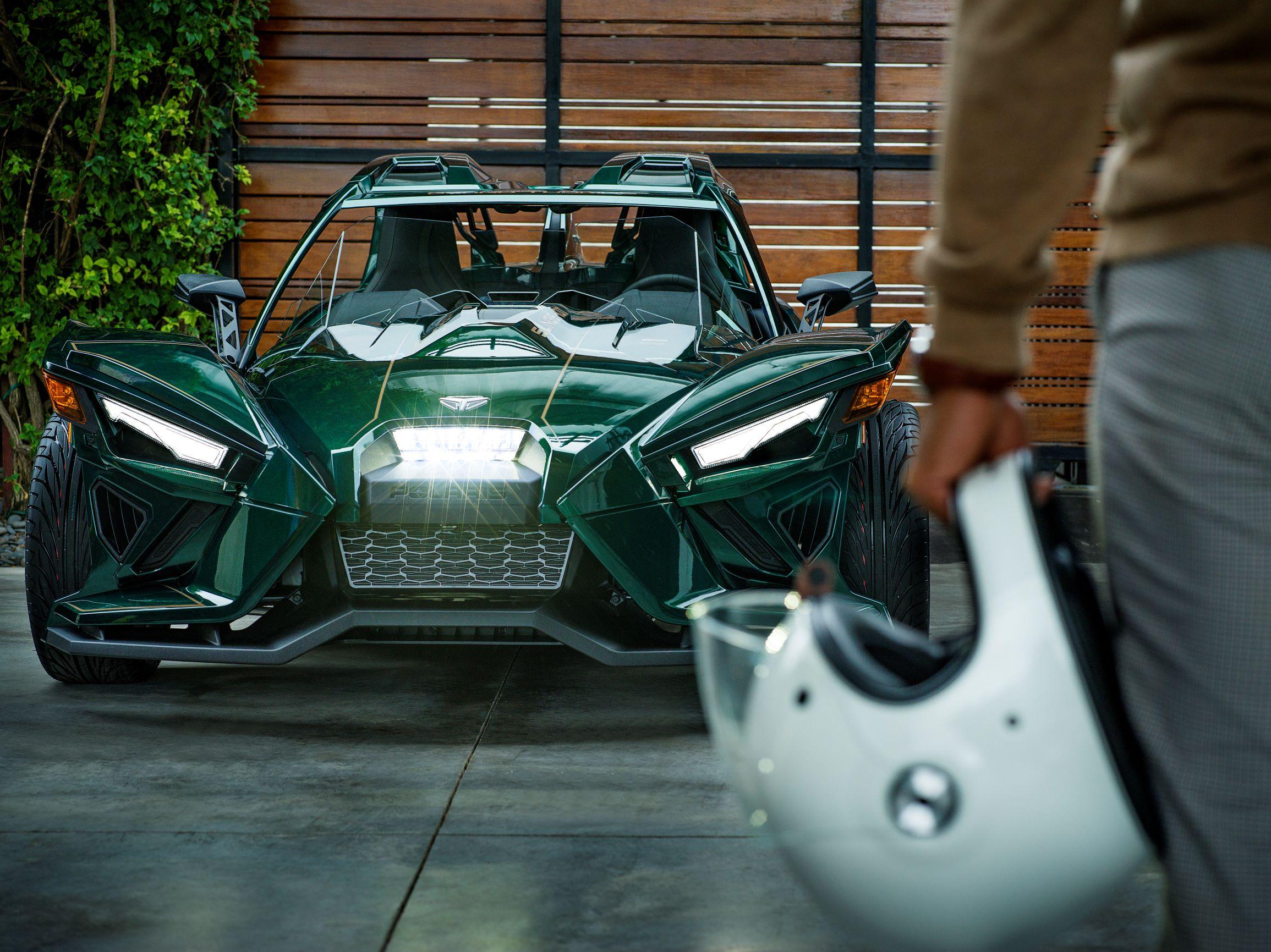 2020 Polaris Slingshot Grand Tour LE (3)