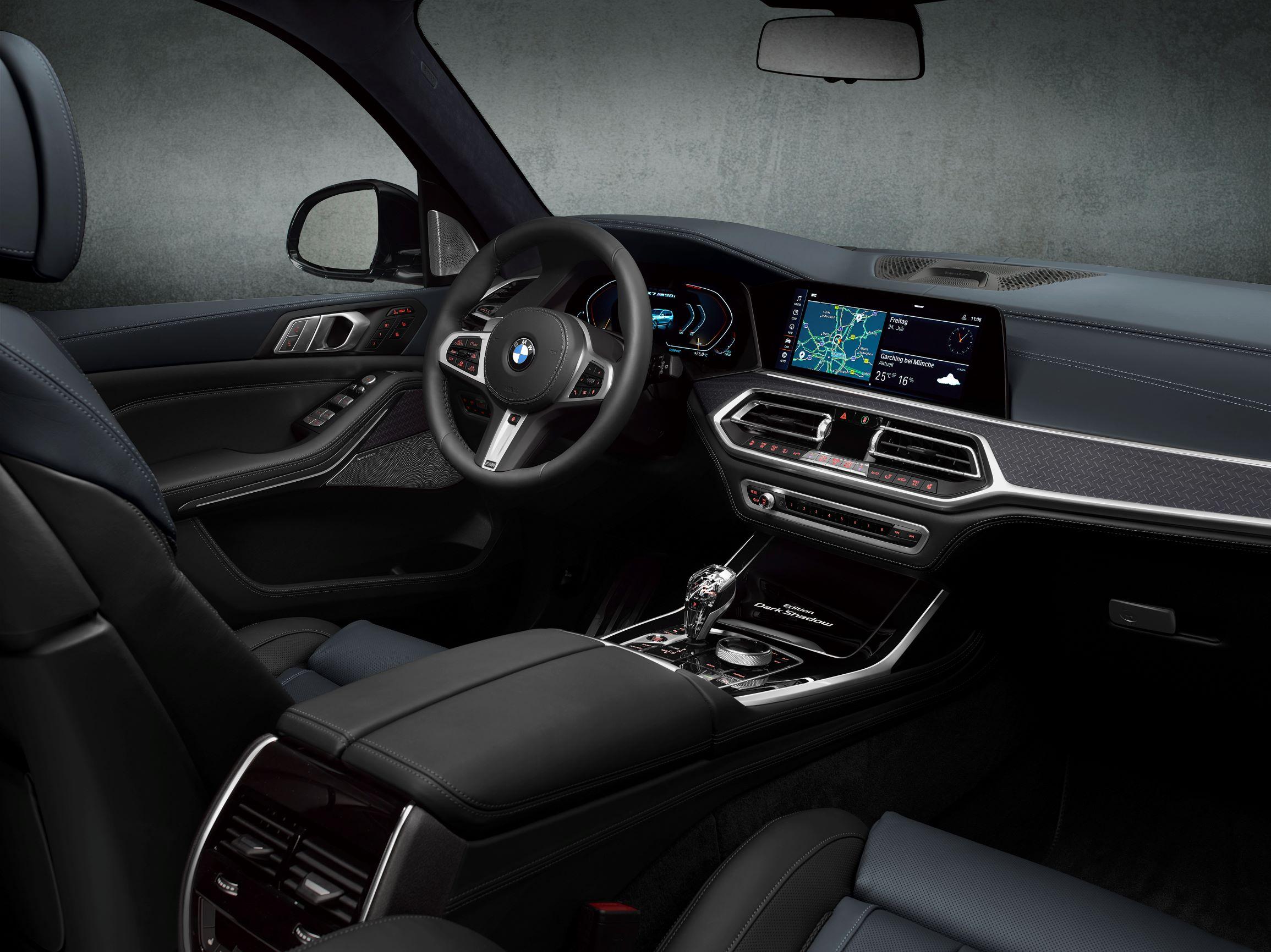 BMW X7 SUV Edition Dark Shadow (6)