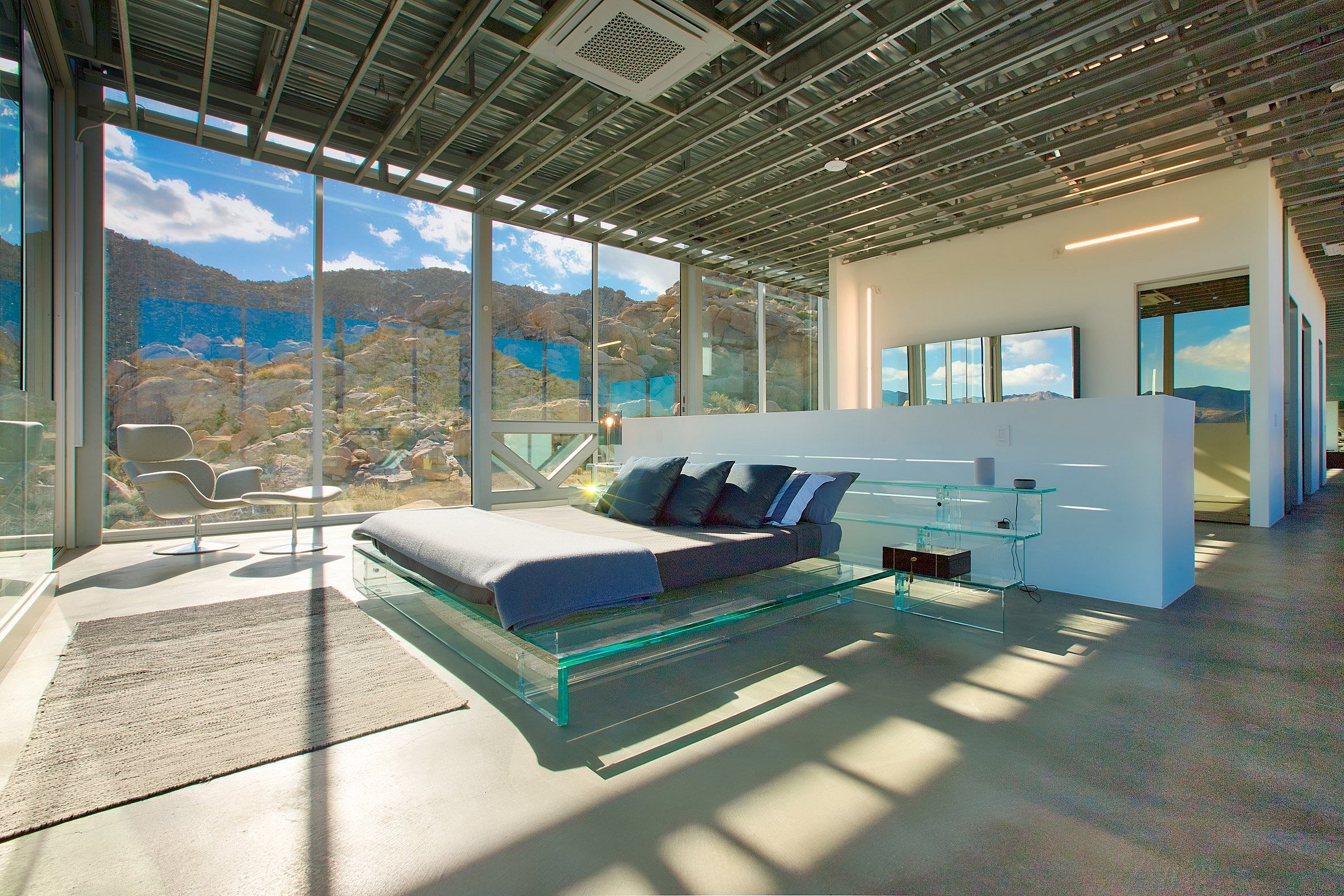 Invisible House (5)