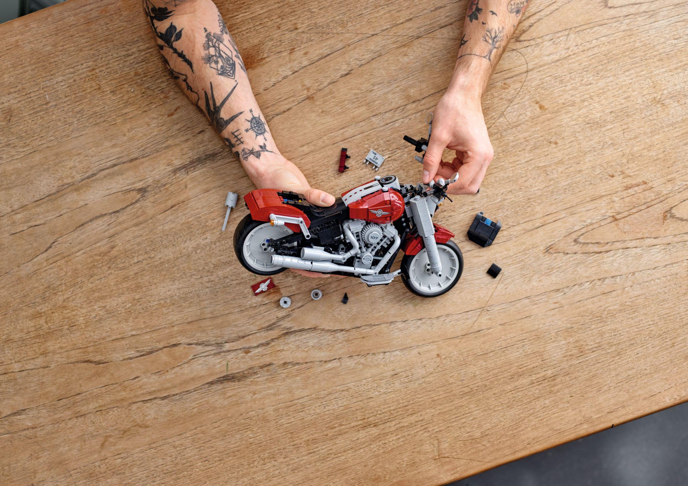 Lego Harley-Davidson Fat Boy (3)