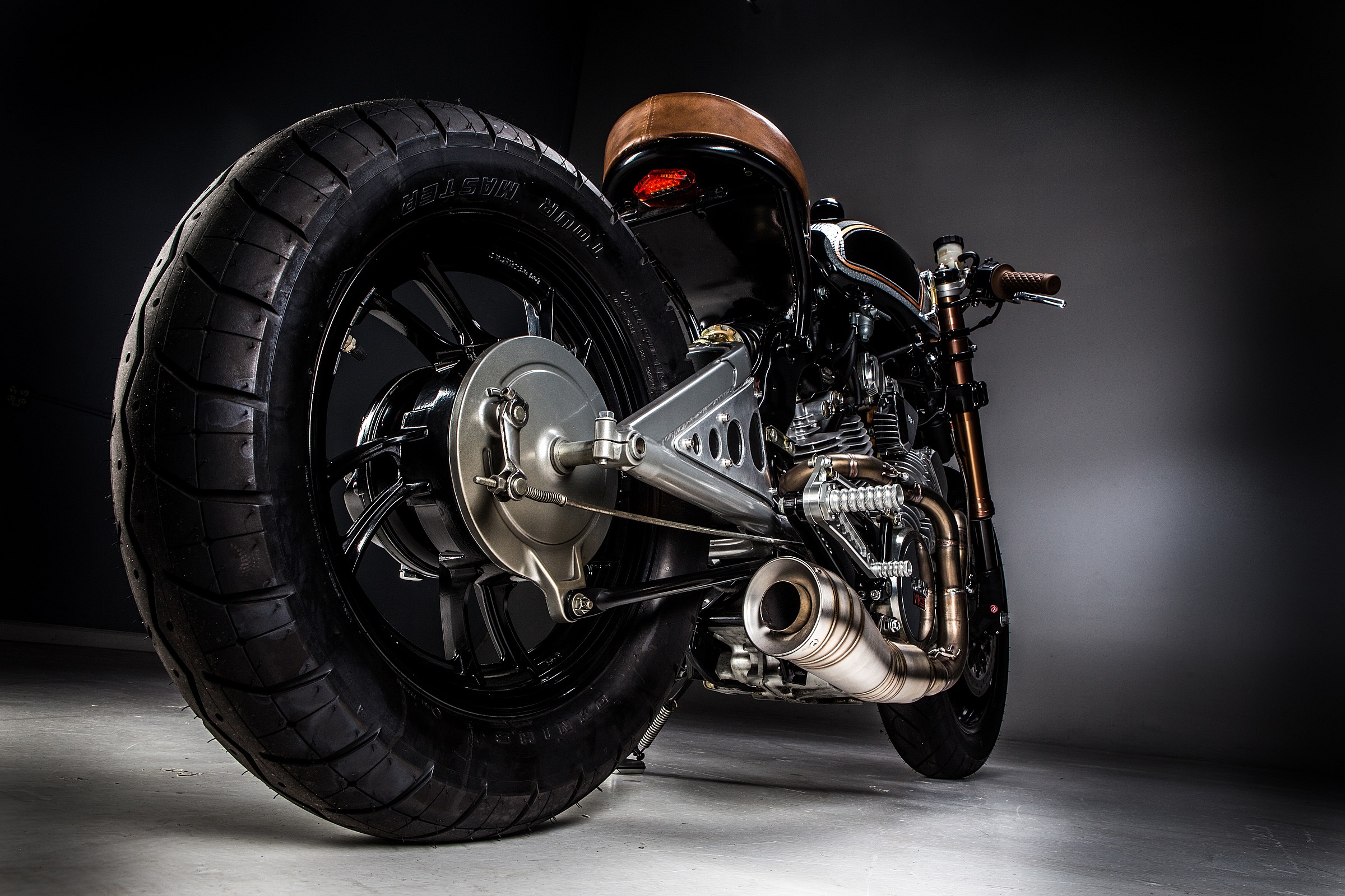Motorelic Black Yammy-20.jpg