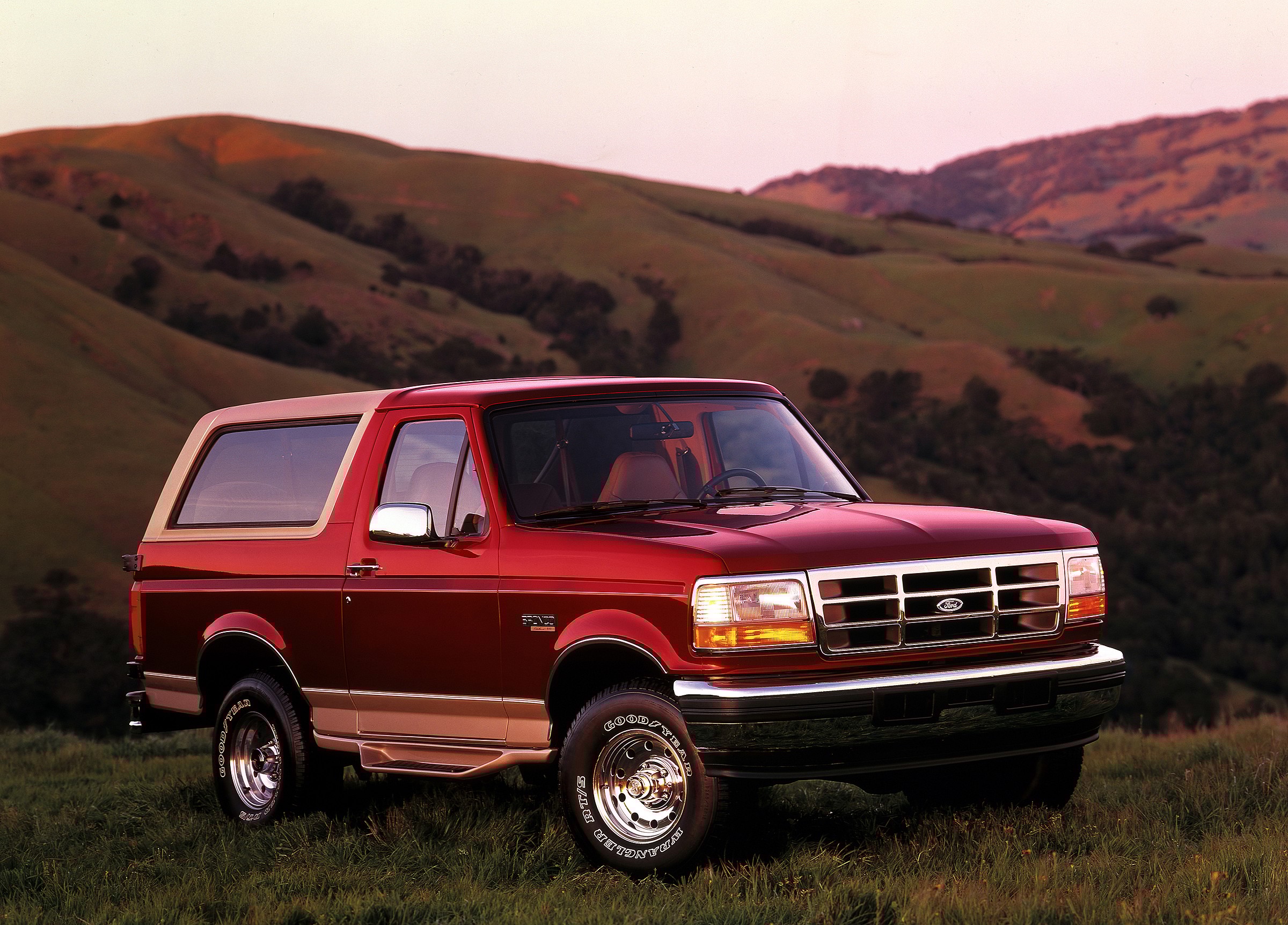 1996-Ford-Bronco-Eddie-Bauer-neg-CN320023-4.jpg