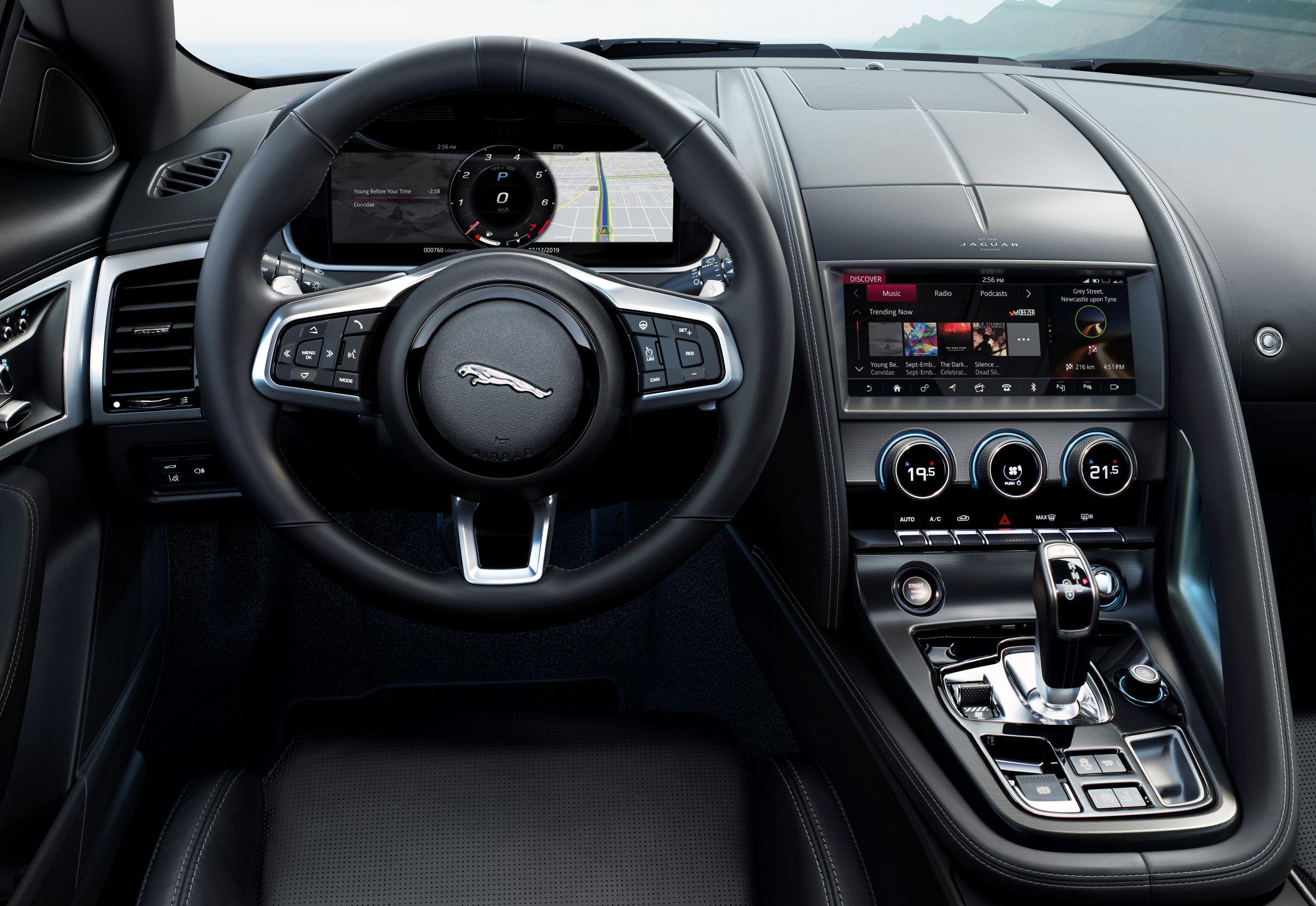 2021 Jaguar F-Type (2)