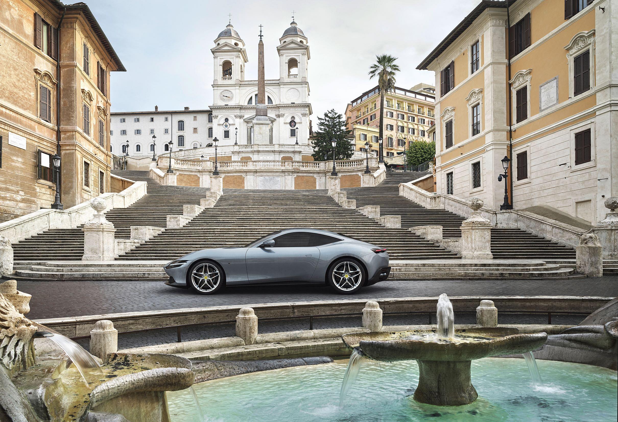 Ferrari Roma (2)