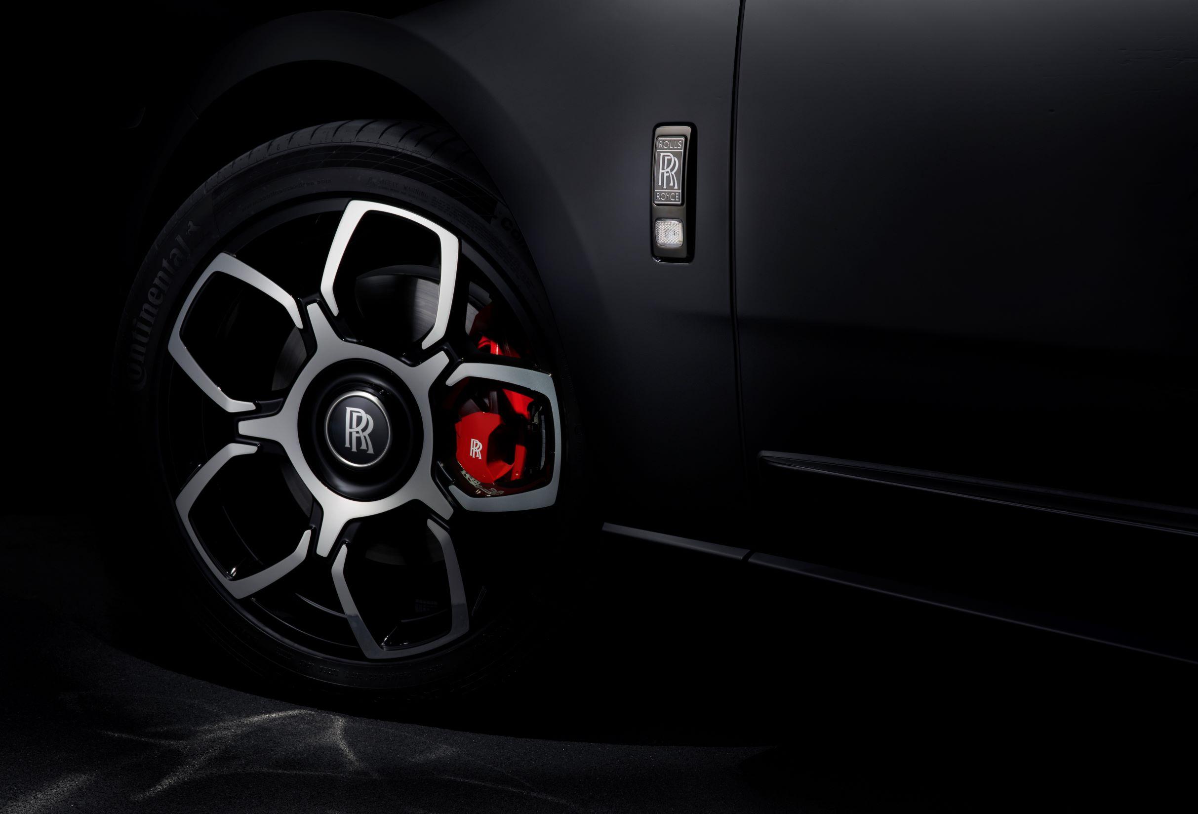 Rolls-Royce Black Badge Cullinan (7)