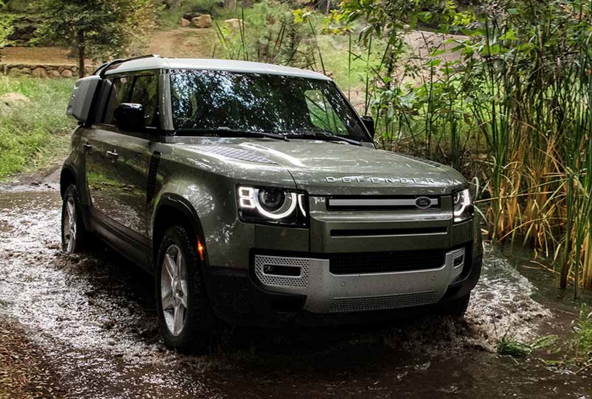 2021 Land Rover Defender First Edition (3)