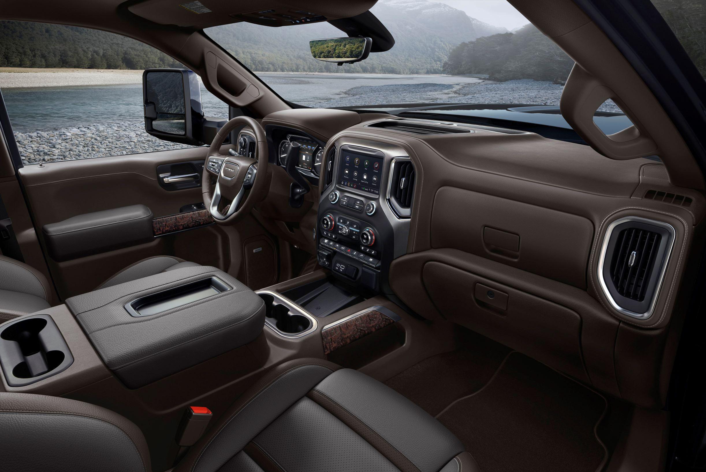 2020-GMC-Sierra-2500HD-Denali-009