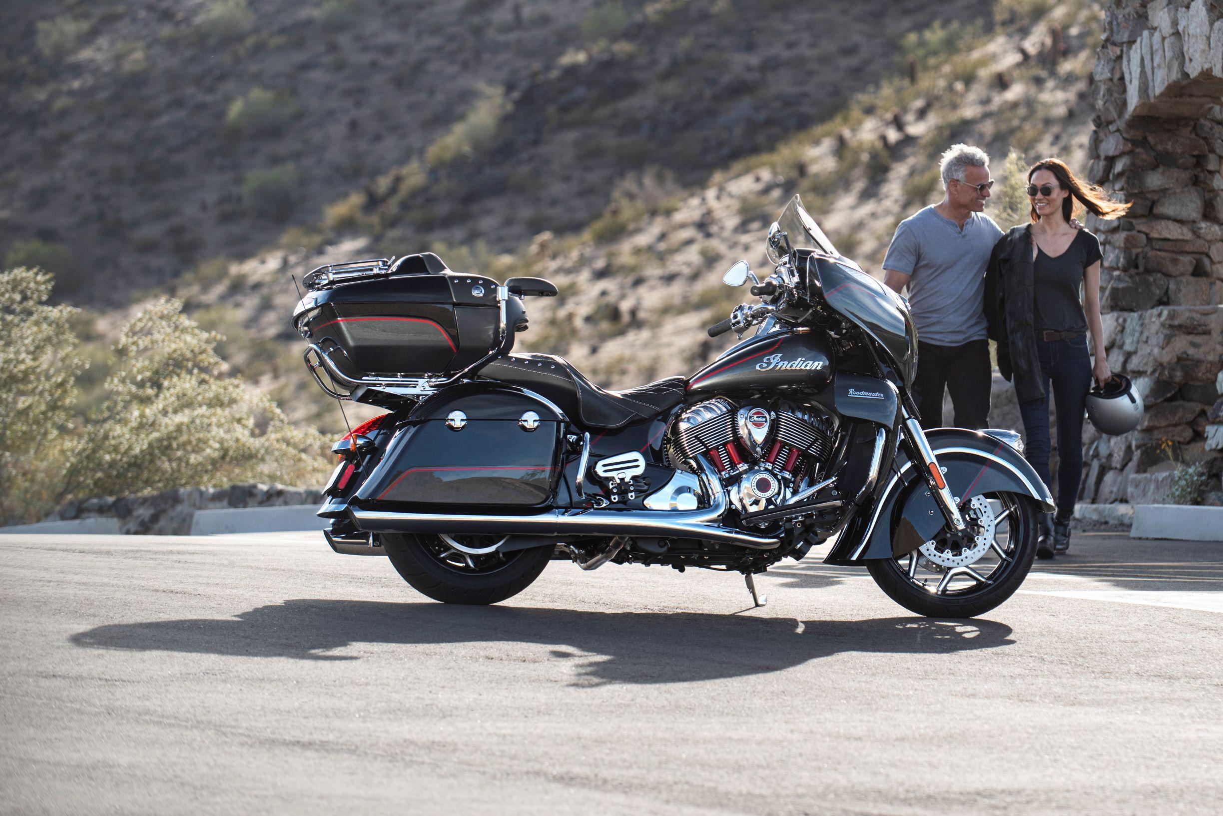 2020 Indian Motorcycle Roadmaster Elite (2)