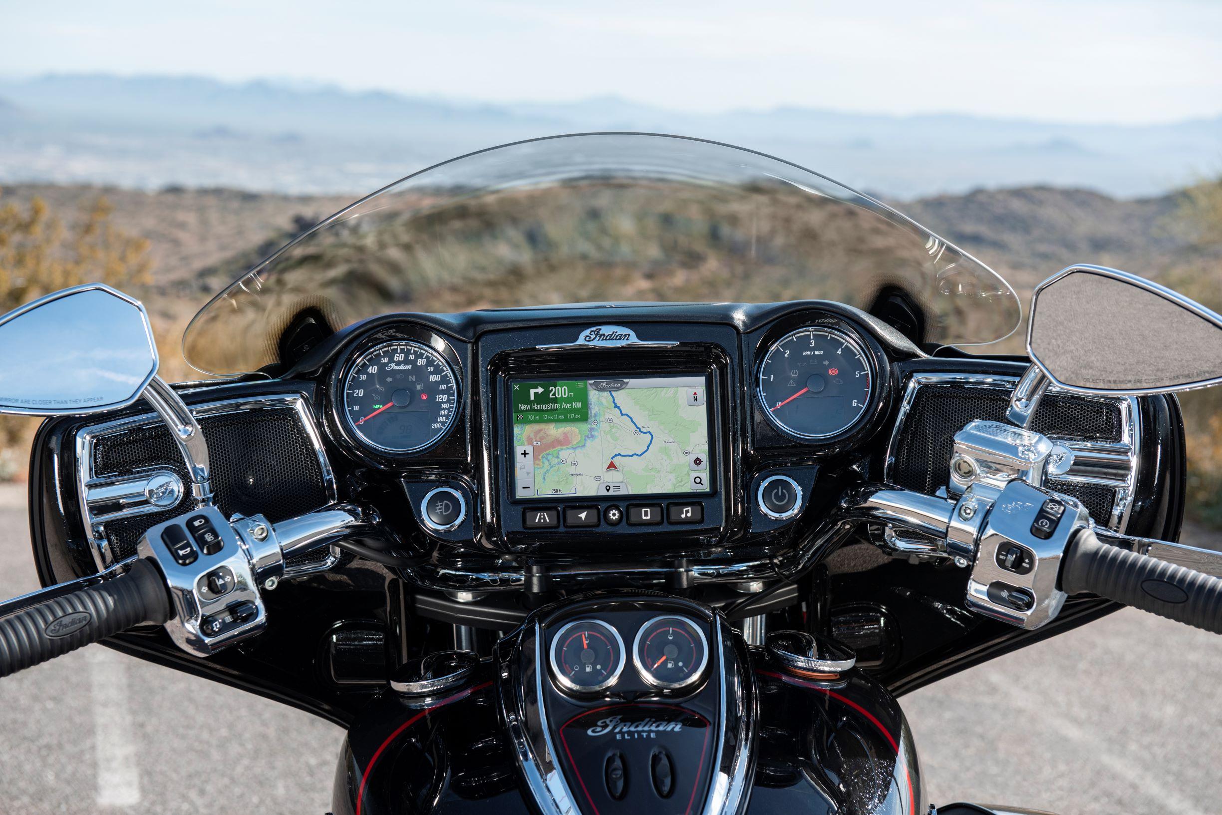 2020 Indian Motorcycle Roadmaster Elite (5)