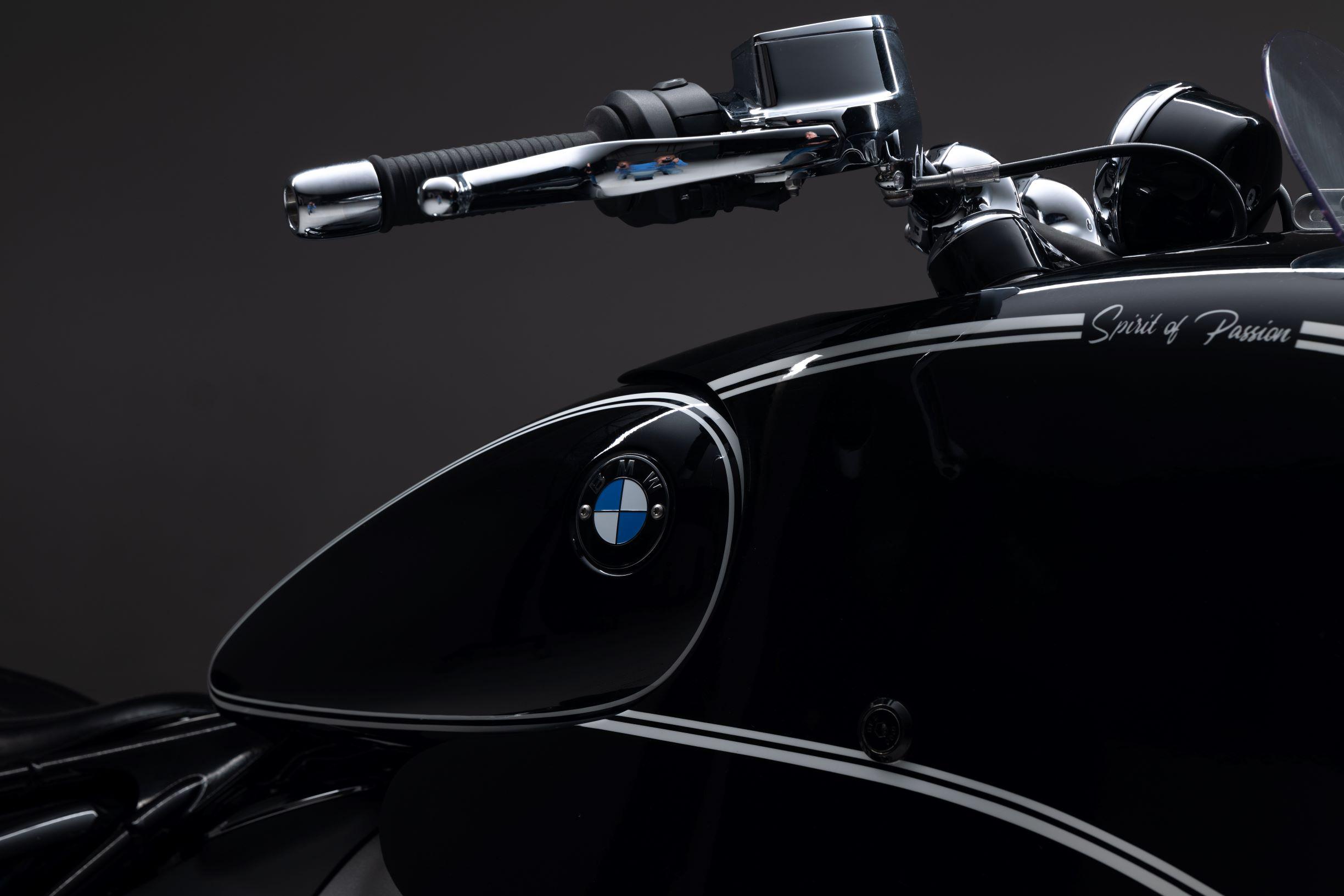 BMW R18 Spirit of Passion (5)