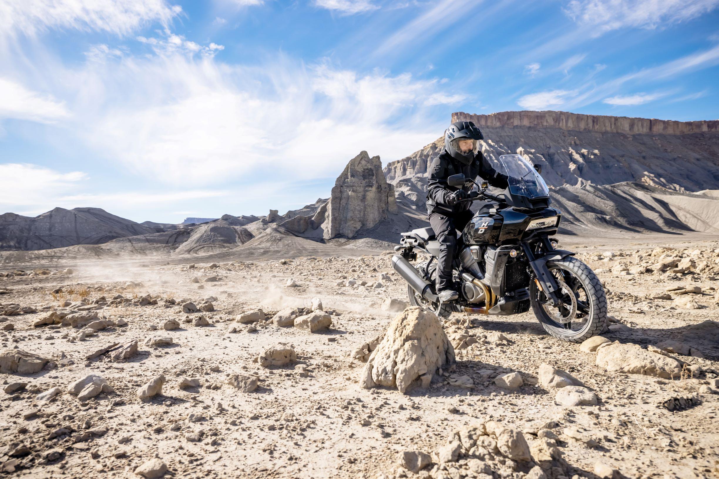 Harley-Davidson Pan America 1250 (1)